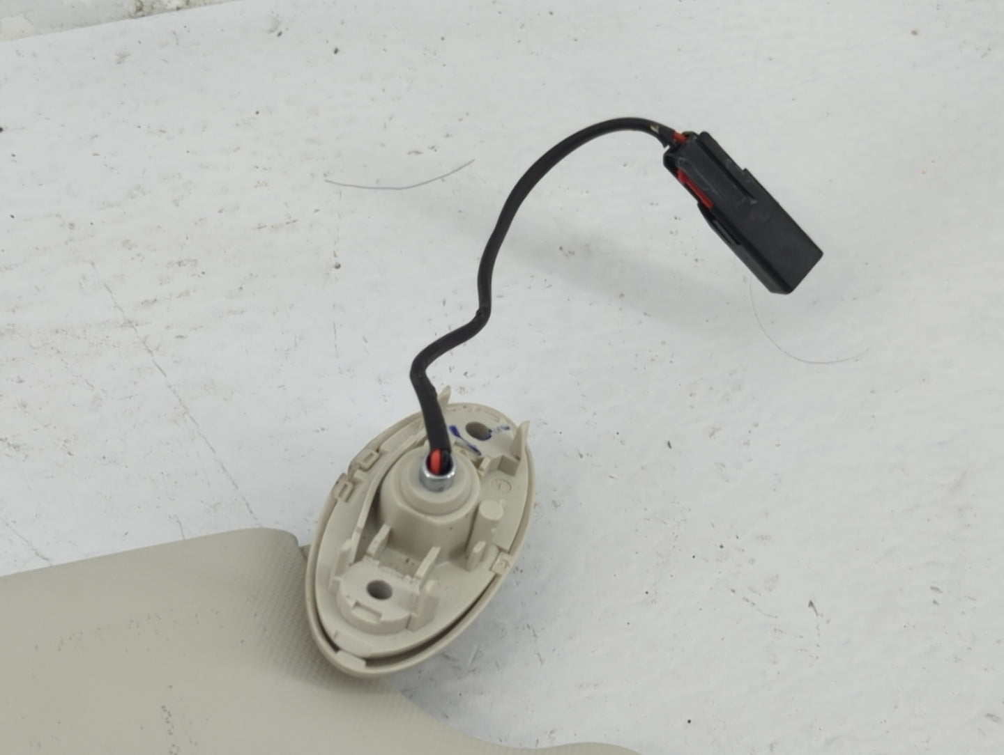 2012-2013 Ford Focus Sun Visor Shade Replacement Passenger Right Mirror Fits Fits 2012 2013 OEM Used Auto Parts - Oemusedaut