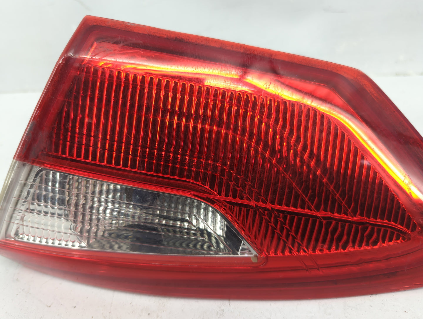 2012-2014 Ford Focus Passenger Right Side Deck Lid Mounted Tail Light - Oemusedautoparts1.com