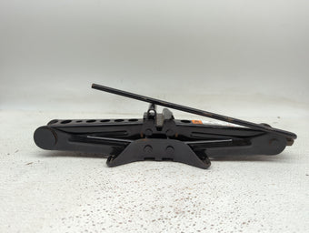 compare product Ford Focus Spare Scissor Car Jack 853047