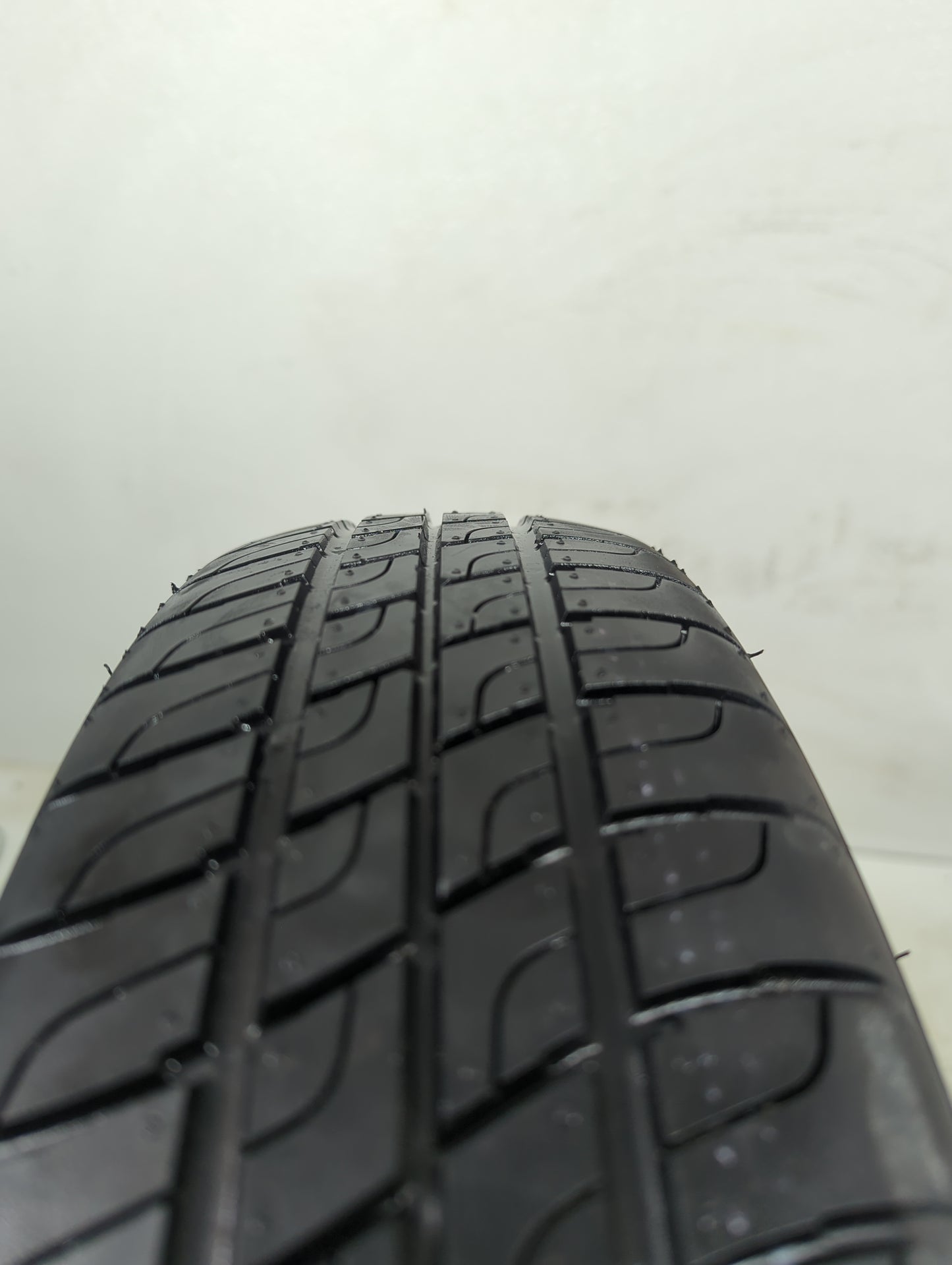 2012-2018 Ford Focus Spare Donut Tire Wheel Rim Oem 853056 - Oemusedautoparts1.com