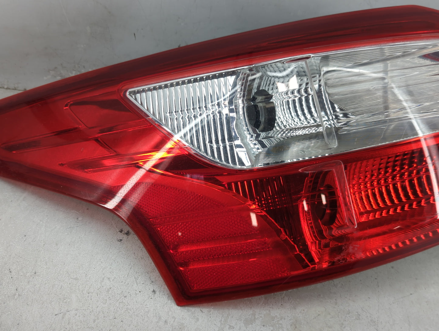 2012-2014 Ford Focus Tail Light Assembly Driver Left OEM Fits Fits 2012 2013 2014 OEM Used Auto Parts - Oemusedautoparts1.co