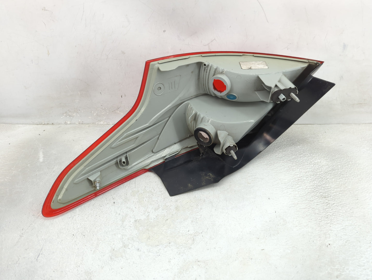 2012-2014 Ford Focus Tail Light Assembly Driver Left OEM Fits Fits 2012 2013 2014 OEM Used Auto Parts - Oemusedautoparts1.co