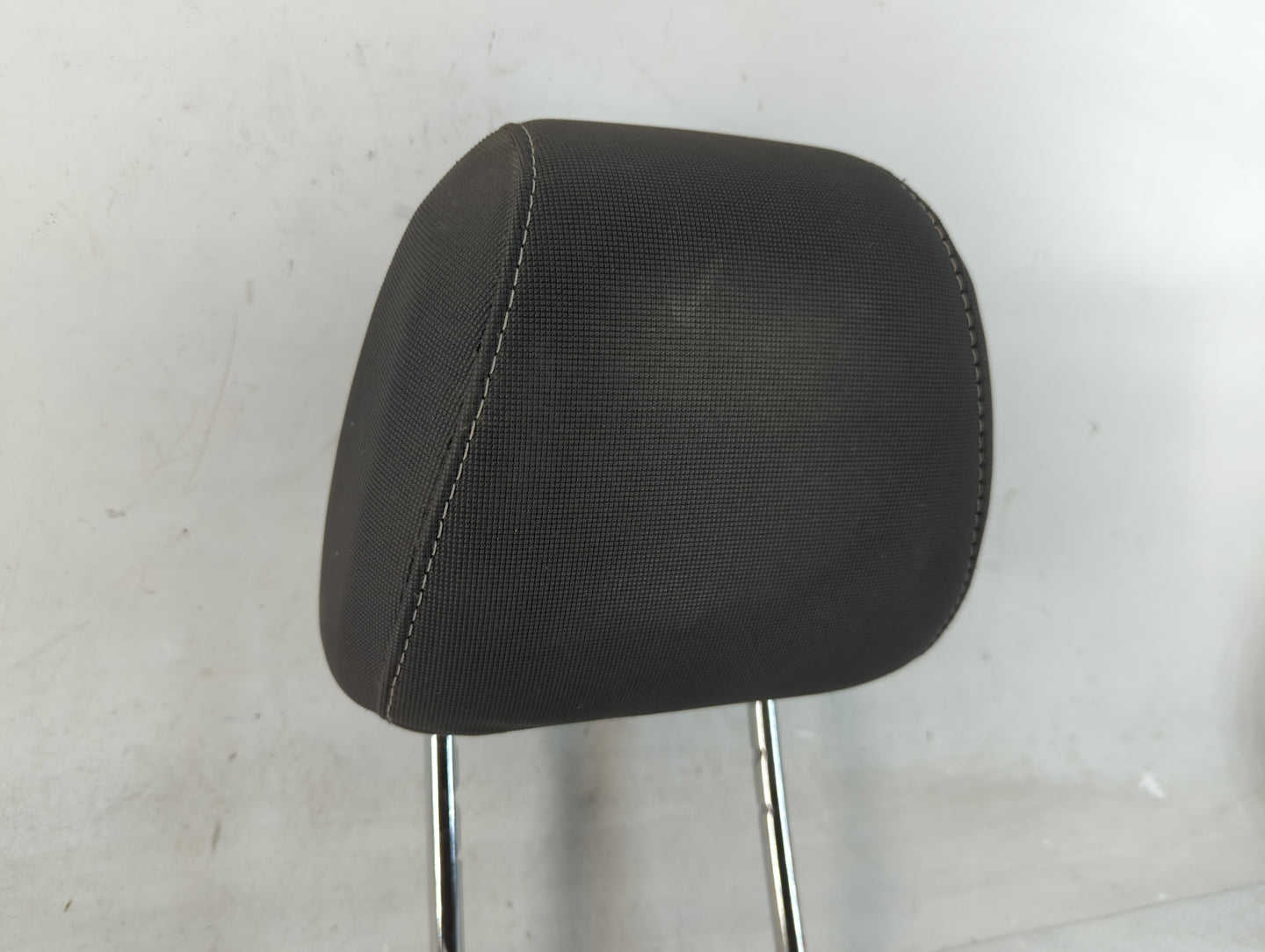 2013-2014 Ford Focus Headrest Head Rest Front Driver Passenger Seat Fits Fits 2013 2014 OEM Used Auto Parts - Oemusedautopar