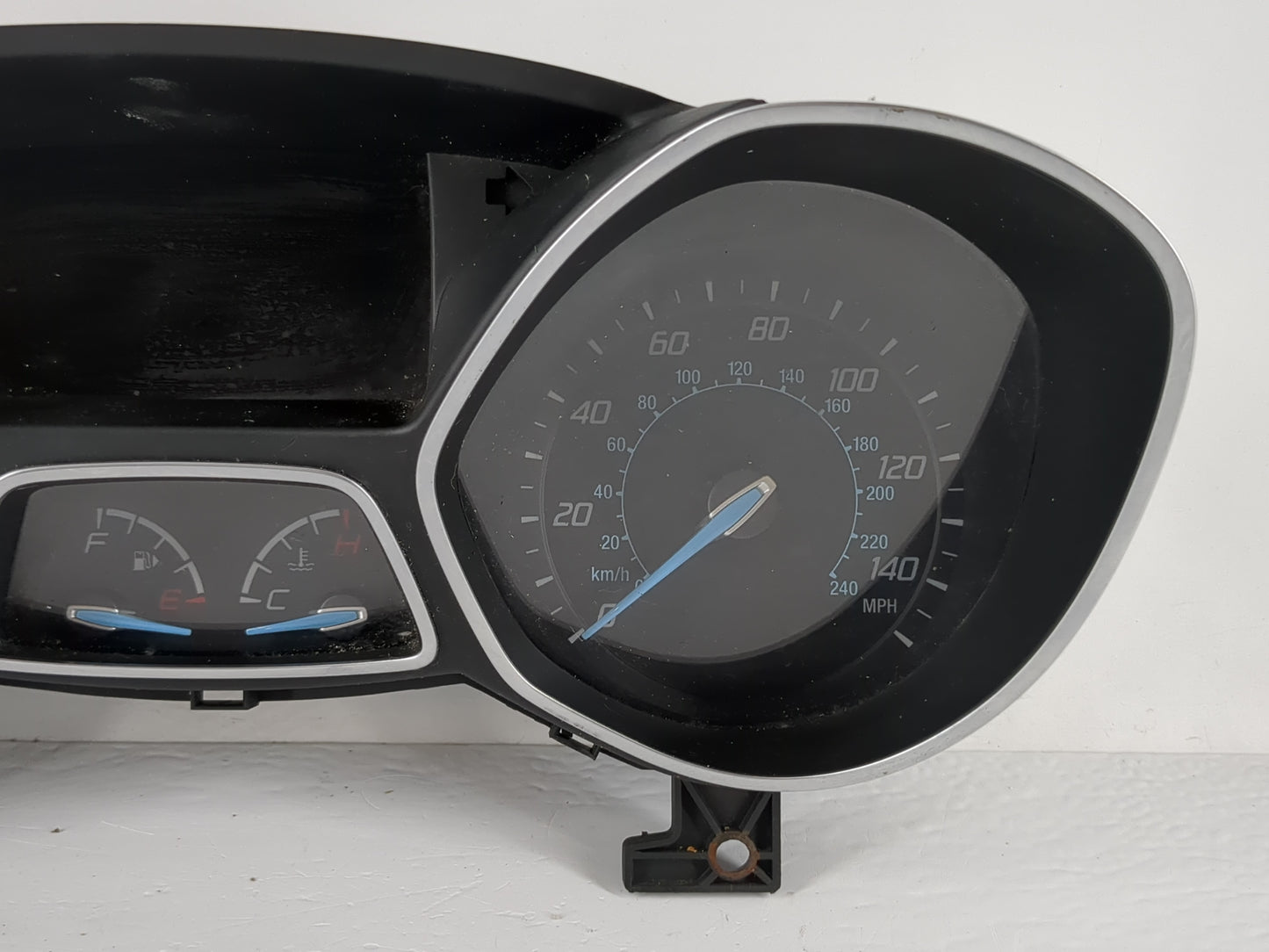 2013-2014 Ford Focus Instrument Cluster Speedometer Gauges Fits Fits 2013 2014 OEM Used Auto Parts - Oemusedautoparts1.com