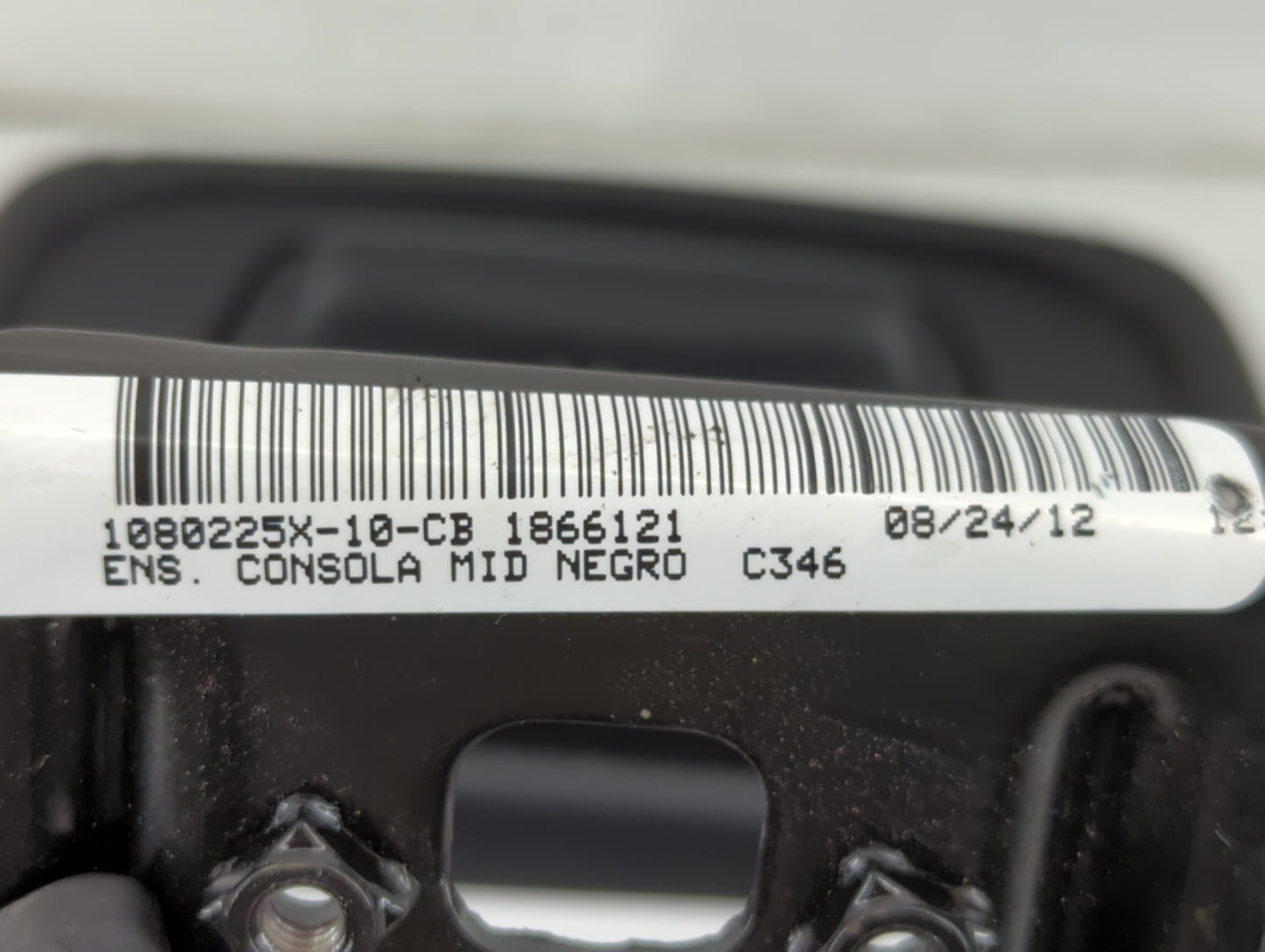 2013 Ford Focus Center Console Armrest Cover Lid P/N:1866121 1080225X-10-CB Fits OEM Used Auto Parts - Oemusedautoparts1.com