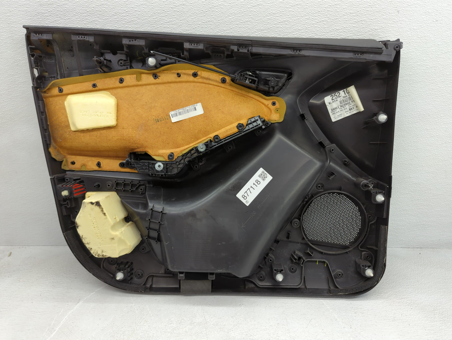 2013 Ford Focus Front Right Passenger Interior Door Panel Trim - Oemusedautoparts1.com