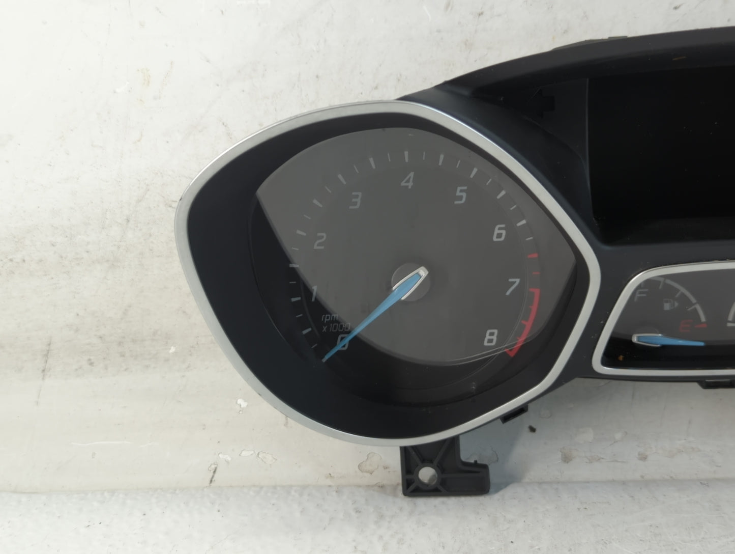 2013-2014 Ford Focus Instrument Cluster Speedometer Gauges P/N:CM5T-10849-CTC Fits Fits 2013 2014 OEM Used Auto Parts - Oemu