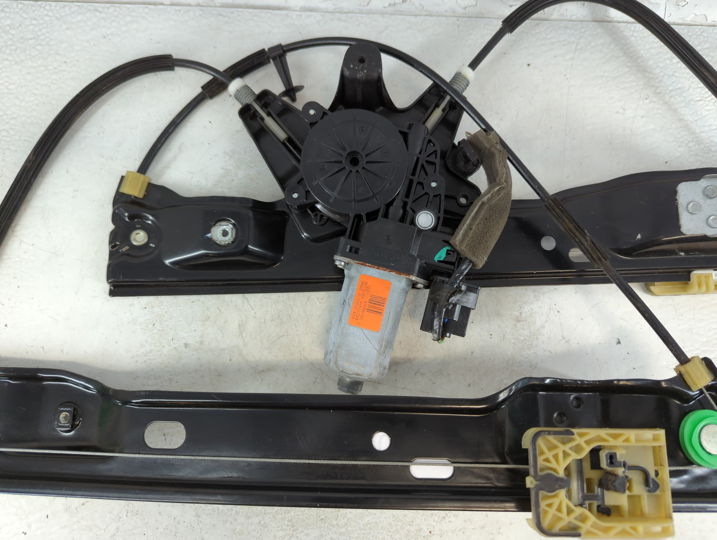 2012-2018 Ford Focus Used Window Regulator Passenger Front 915404 - Oemusedautoparts1.com