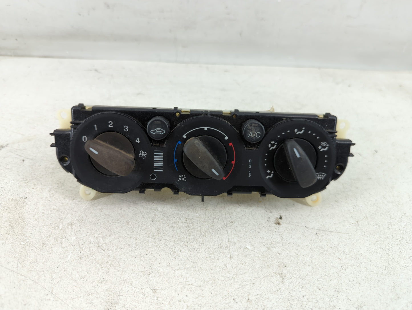 2013-2014 Ford Focus Climate Control Module Temperature AC/Heater Replacement P/N:FD-CM5T-12073021-0611 Fits Fits 2013 2014 
