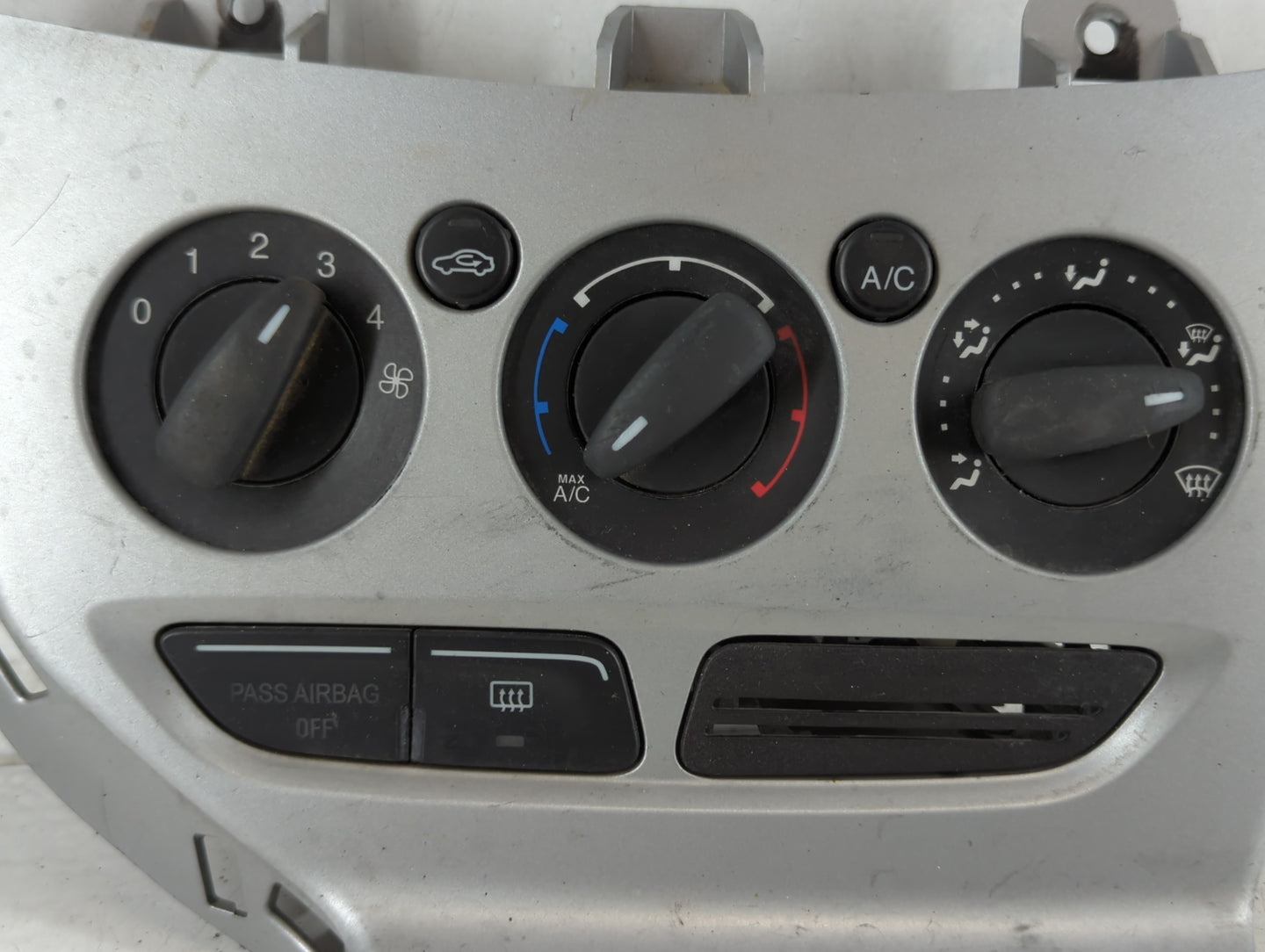 2013-2014 Ford Focus Climate Control Module Temperature AC/Heater Replacement P/N:CM5T-19980 Fits Fits 2013 2014 OEM Used Au
