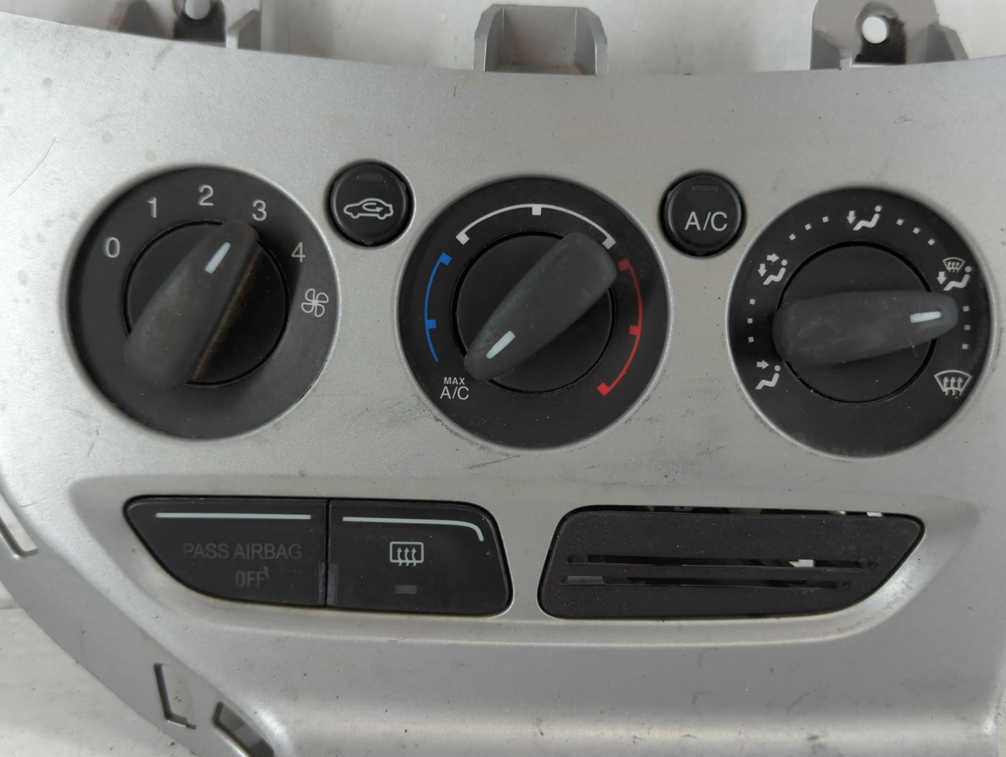 2013-2014 Ford Focus Climate Control Module Temperature AC/Heater Replacement P/N:CM5T-19980 Fits Fits 2013 2014 OEM Used Au