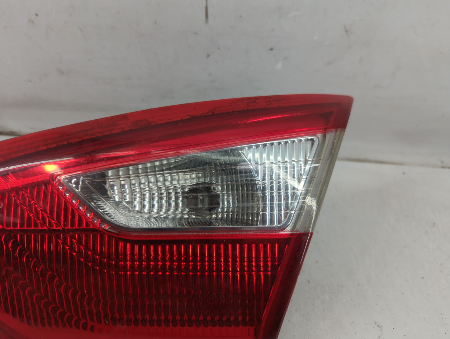 2013 Ford Focus Tail Light Assembly Passenger Right OEM P/N:CP98-13A602-A BM51-13A602-O Fits OEM Used Auto Parts - Oemusedau