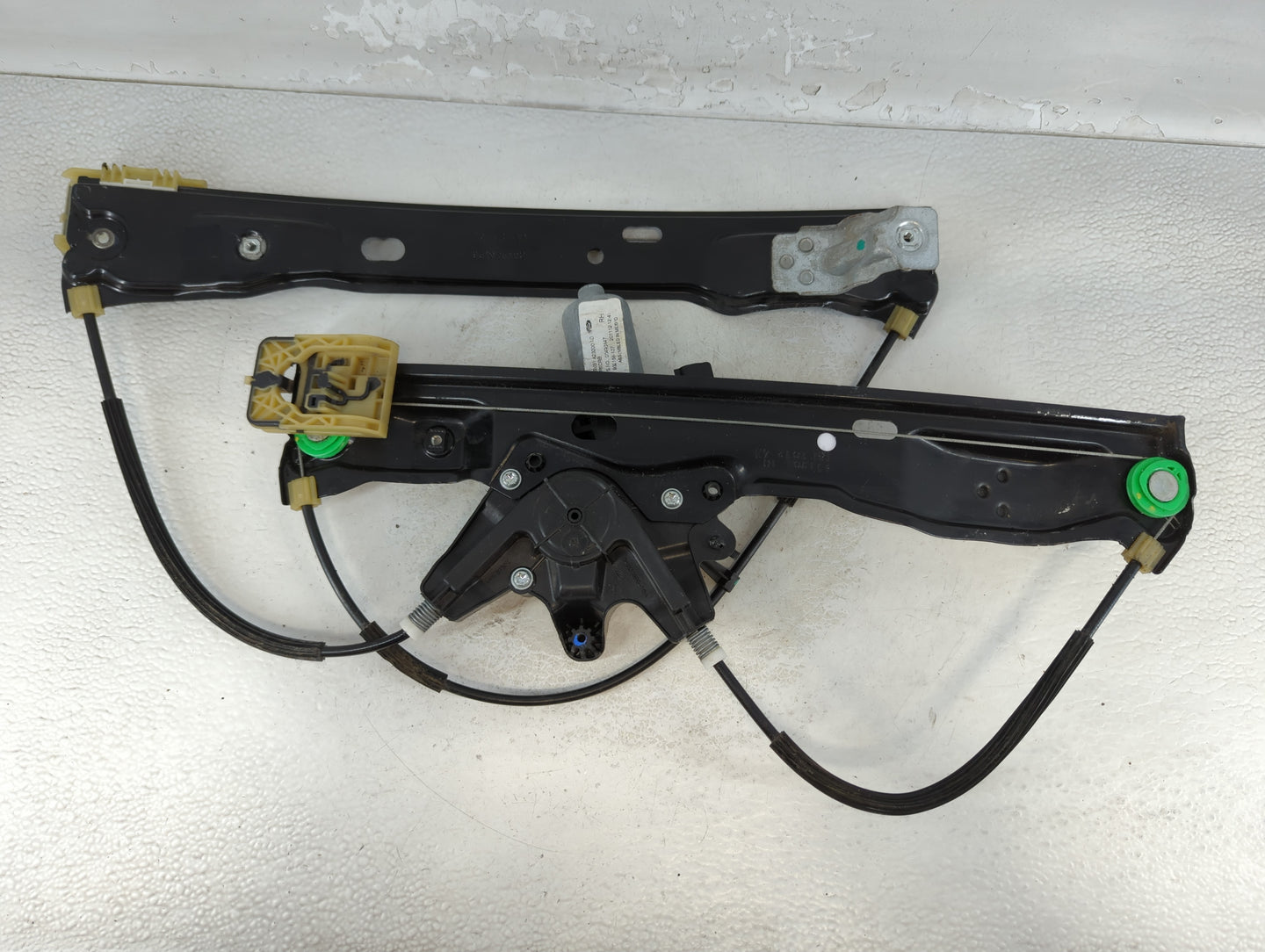 2012-2018 Ford Focus Driver Left Front Window Regulator 917041 - Oemusedautoparts1.com