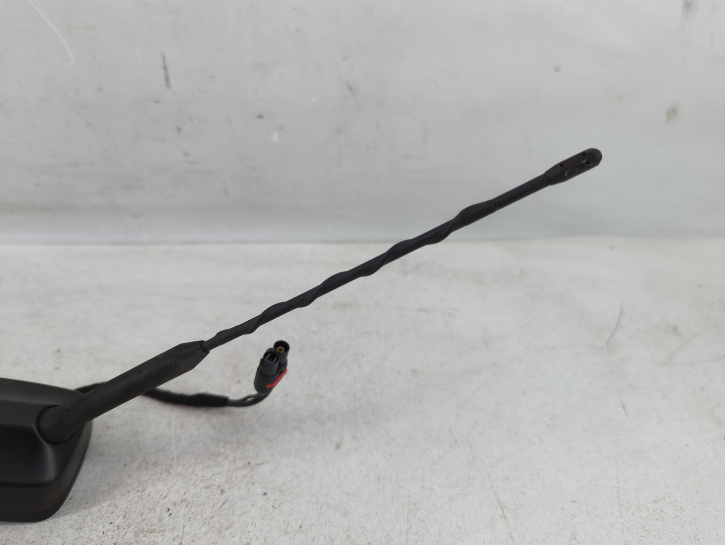 2013 Ford Focus Radio Antenna Mast - Oemusedautoparts1.com