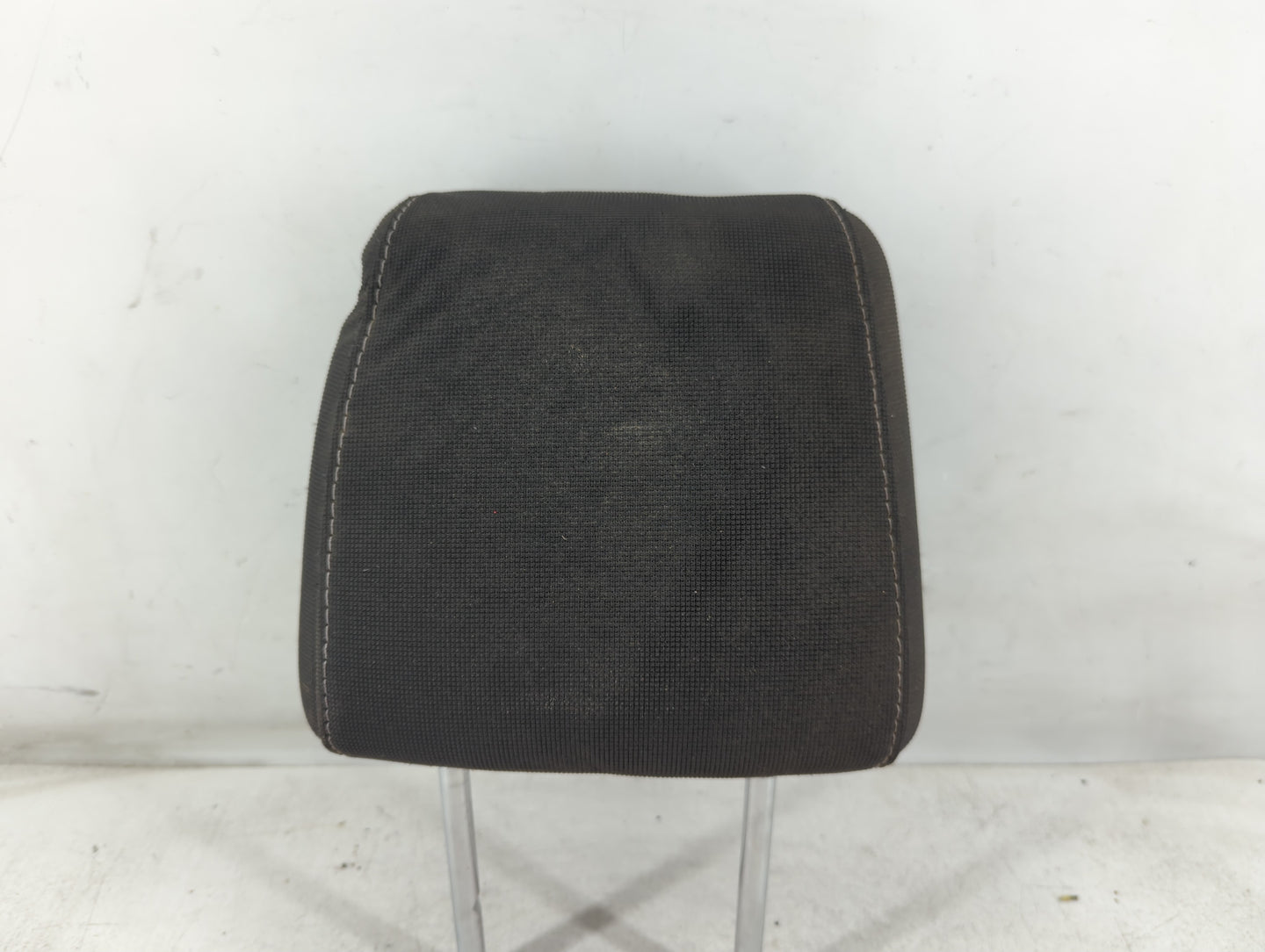 2013-2014 Ford Focus Headrest Head Rest Rear Seat Fits Fits 2013 2014 OEM Used Auto Parts - Oemusedautoparts1.com