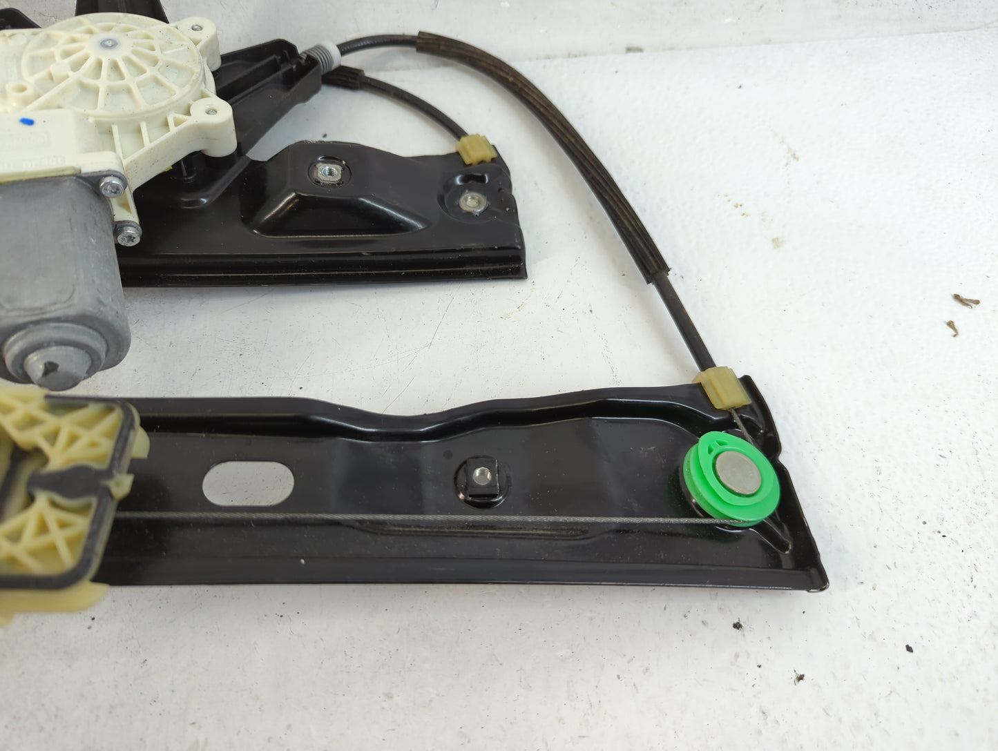 2012-2018 Ford Focus Driver Left Front Window Regulator 917156 - Oemusedautoparts1.com