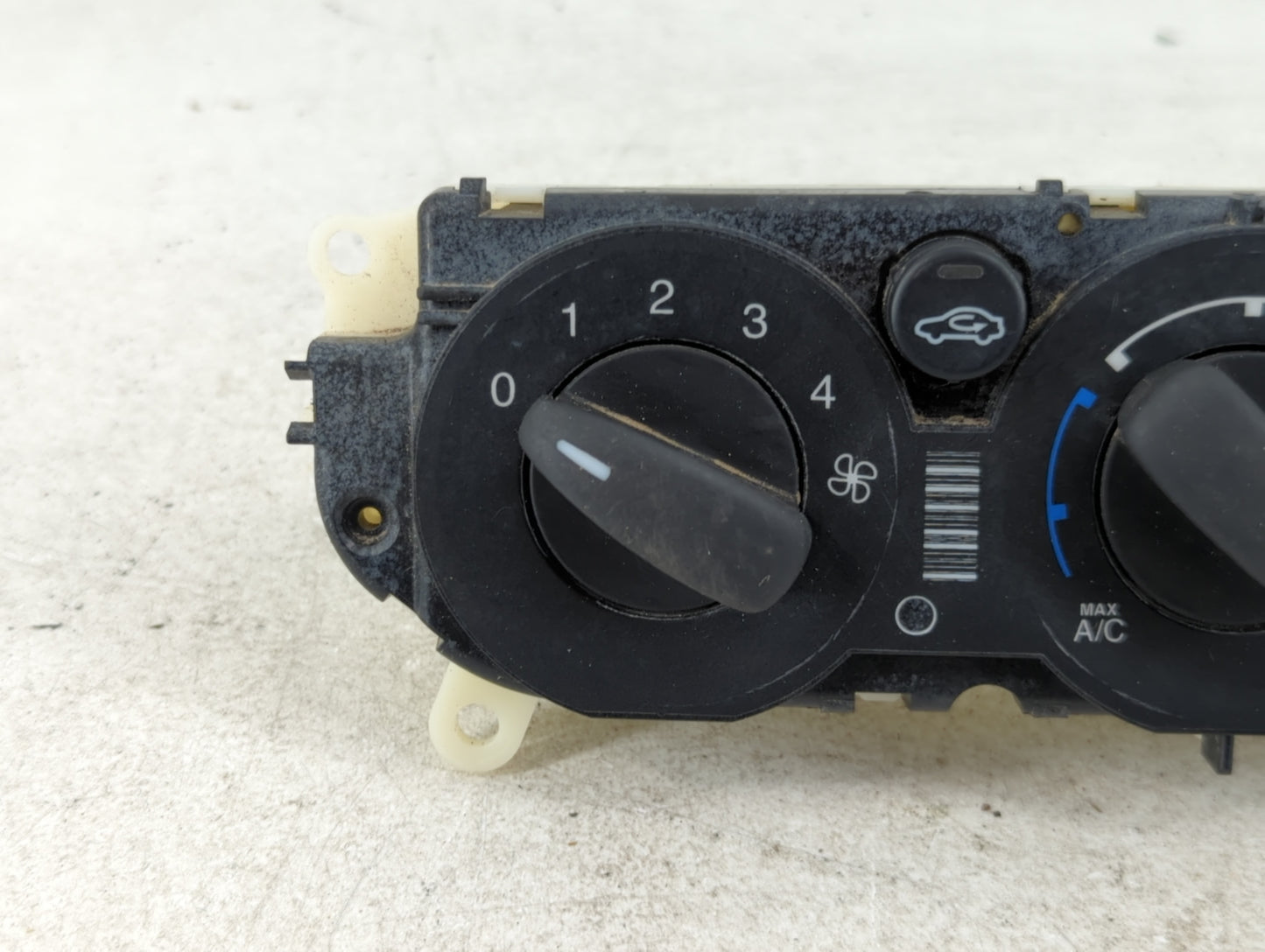 2013-2014 Ford Focus Climate Control Module Temperature AC/Heater Replacement P/N:FD-CM5T-13060111-0684 Fits Fits 2013 2014 