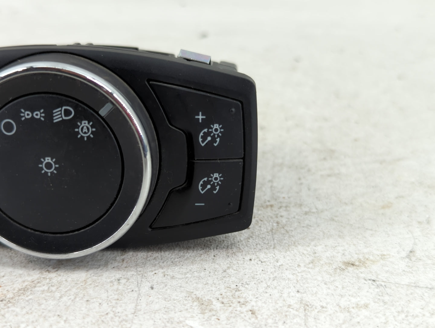 2013 Ford Focus Headlight Head Light Switch Lamp Control - Oemusedautoparts1.com