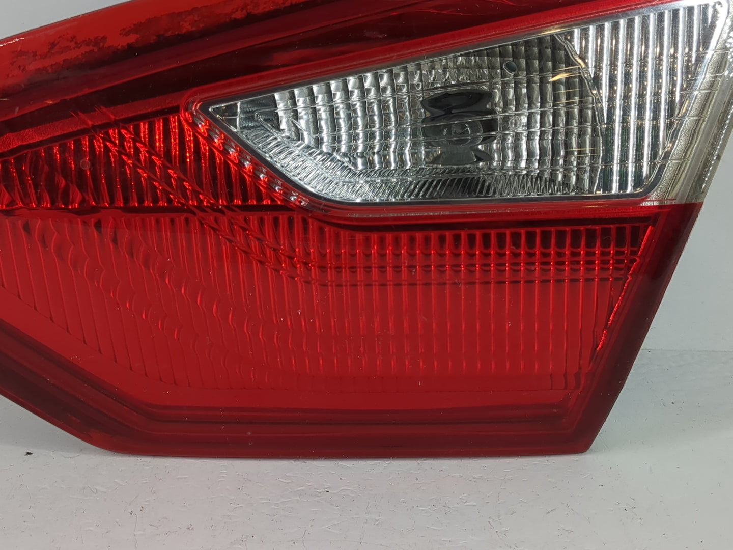 2012-2014 Ford Focus Driver Left Side Deck Lid Mounted Tail Light 993870 - Oemusedautoparts1.com