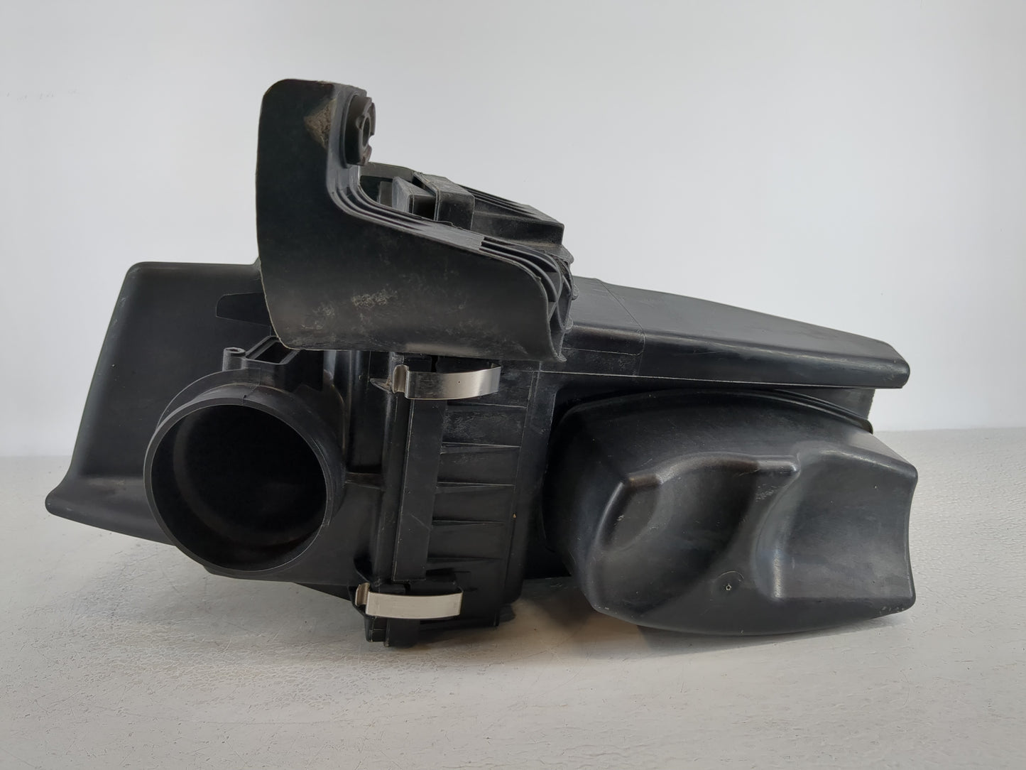2013 Ford Ford E250 Van Air Cleaner Intake-duct Hose Tube Black - Oemusedautoparts1.com