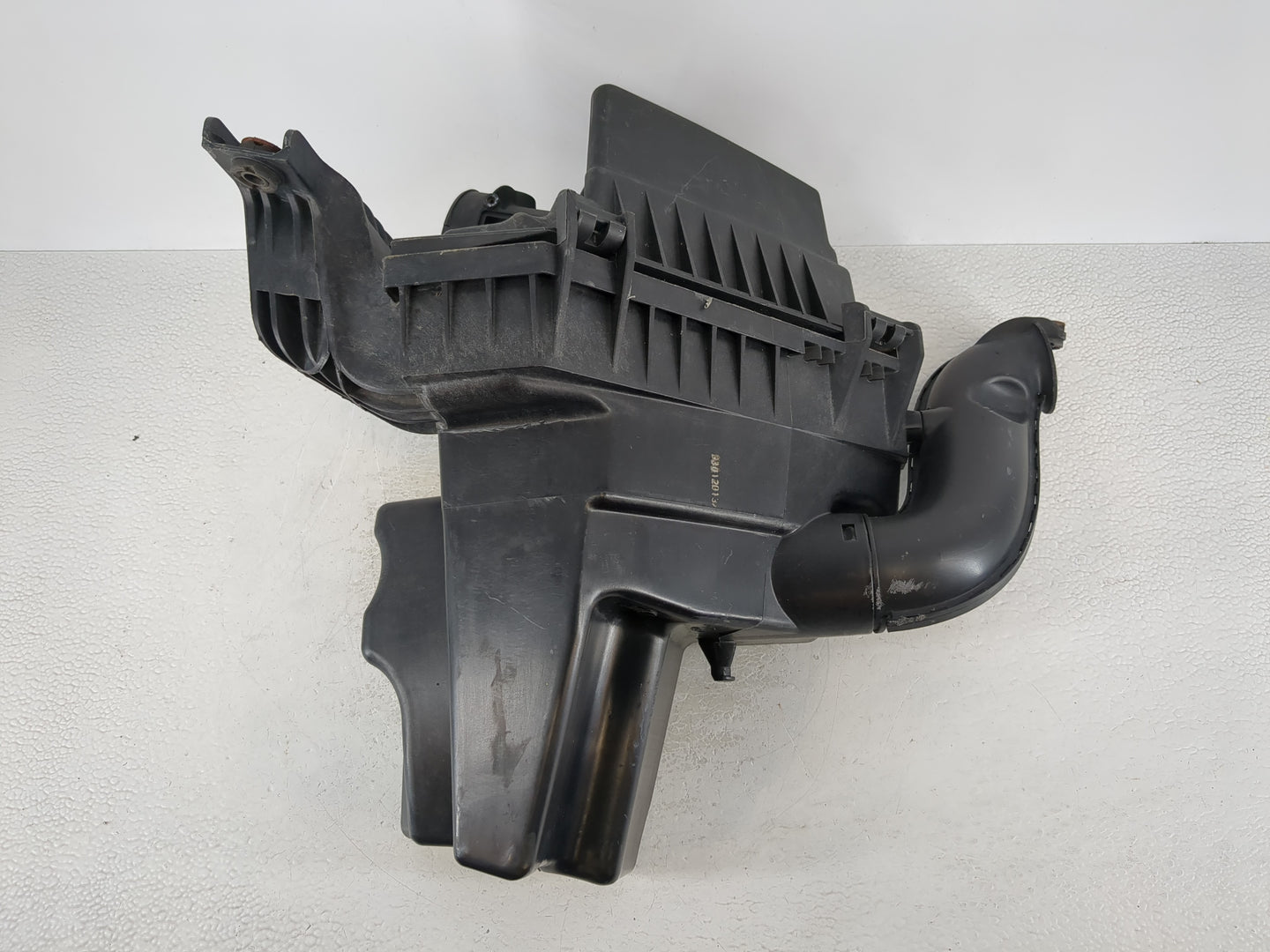 2013 Ford Ford E250 Van Air Cleaner Intake-duct Hose Tube Black - Oemusedautoparts1.com