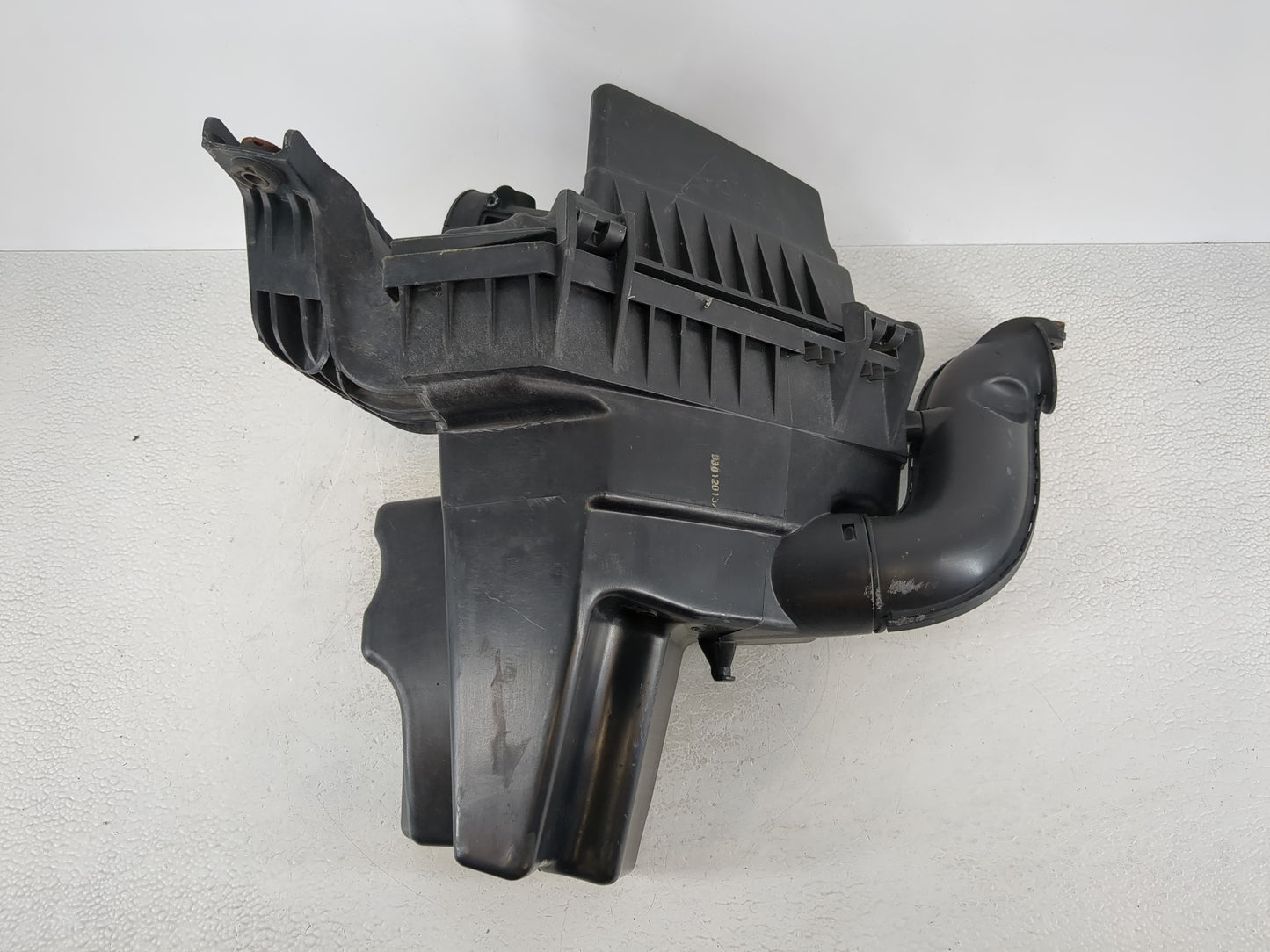 2013 Ford Ford E250 Van Air Cleaner Intake-duct Hose Tube Black - Oemusedautoparts1.com