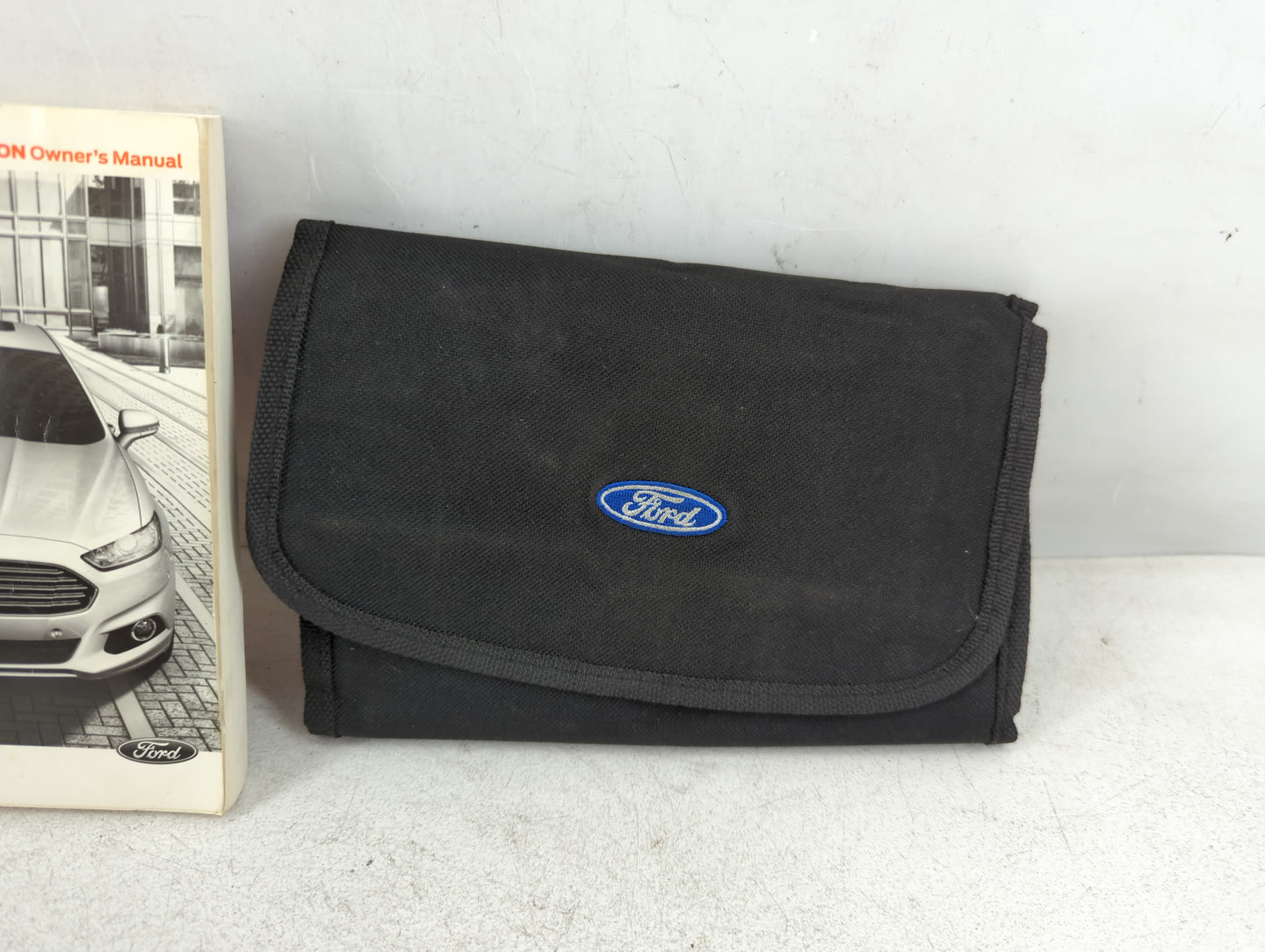 2013 Ford Fusion Owners Manual Book Guide P/N:DE5J 19A321 AA OEM Used Auto Parts - Oemusedautoparts1.com