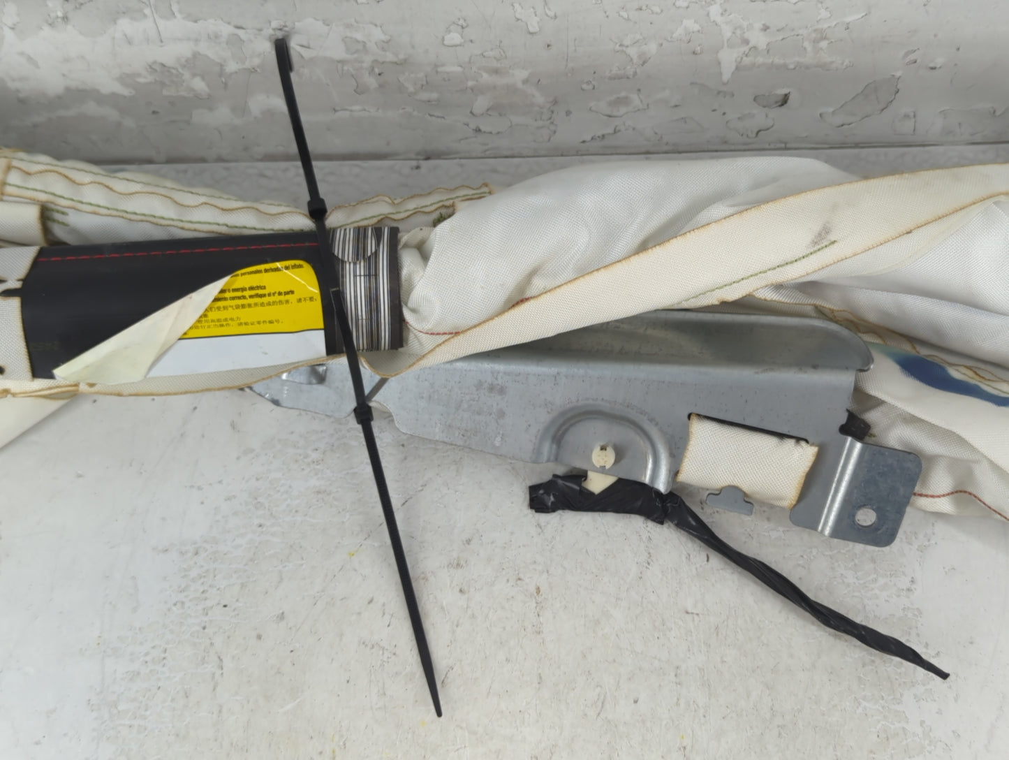2013-2016 Ford Fusion Passenger Curtain Air Bag Oem - Oemusedautoparts1.com