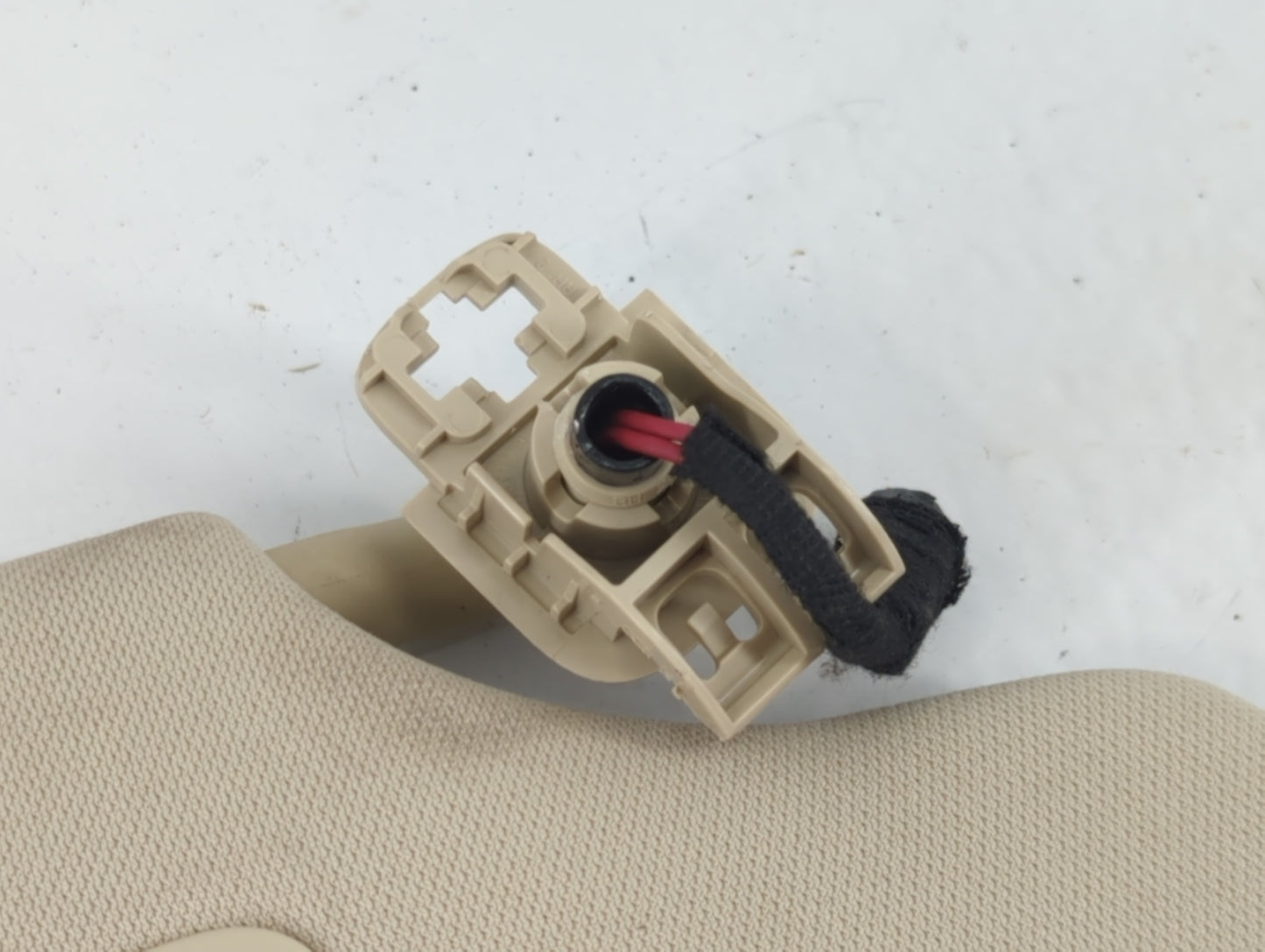 2013 Ford Fusion Sun Visor Shade Replacement Passenger Right Mirror Fits OEM Used Auto Parts - Oemusedautoparts1.com