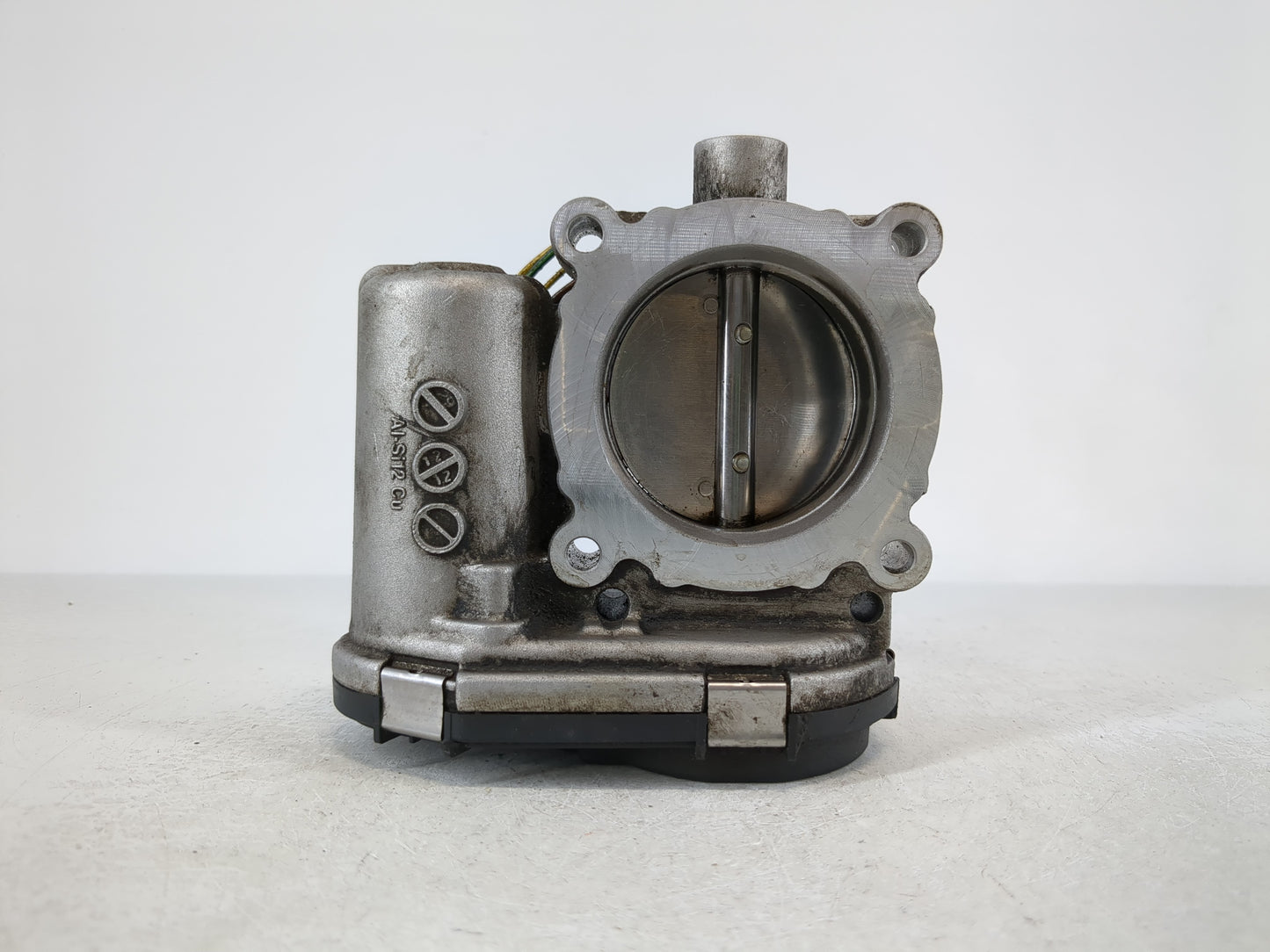 2013 Ford Fusion Throttle Body P/N:CM5E 9F991-AD Fits Fits 2012 2014 2015 2016 2017 OEM Used Auto Parts - Oemusedautoparts1.