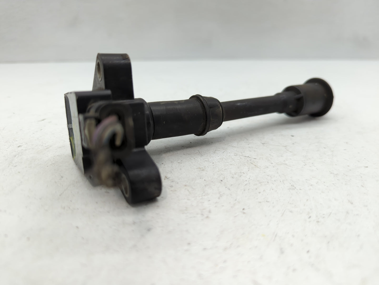 2013-2014 Ford Fusion Ignition Coil Igniter Pack - Oemusedautoparts1.com