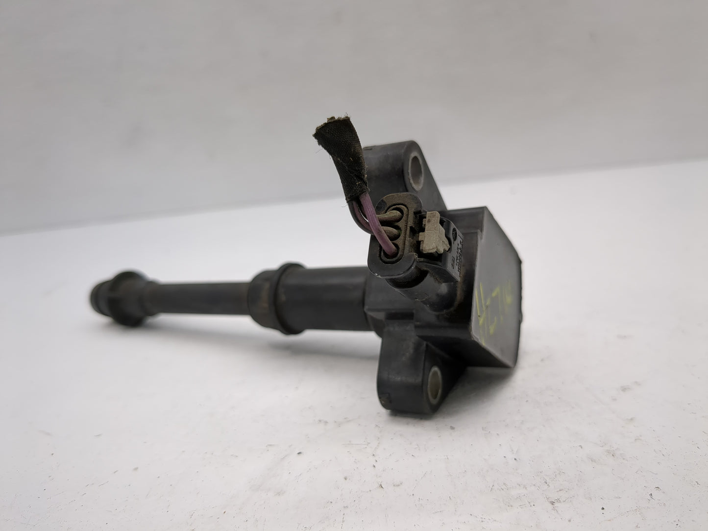 2013-2014 Ford Fusion Ignition Coil Igniter Pack - Oemusedautoparts1.com