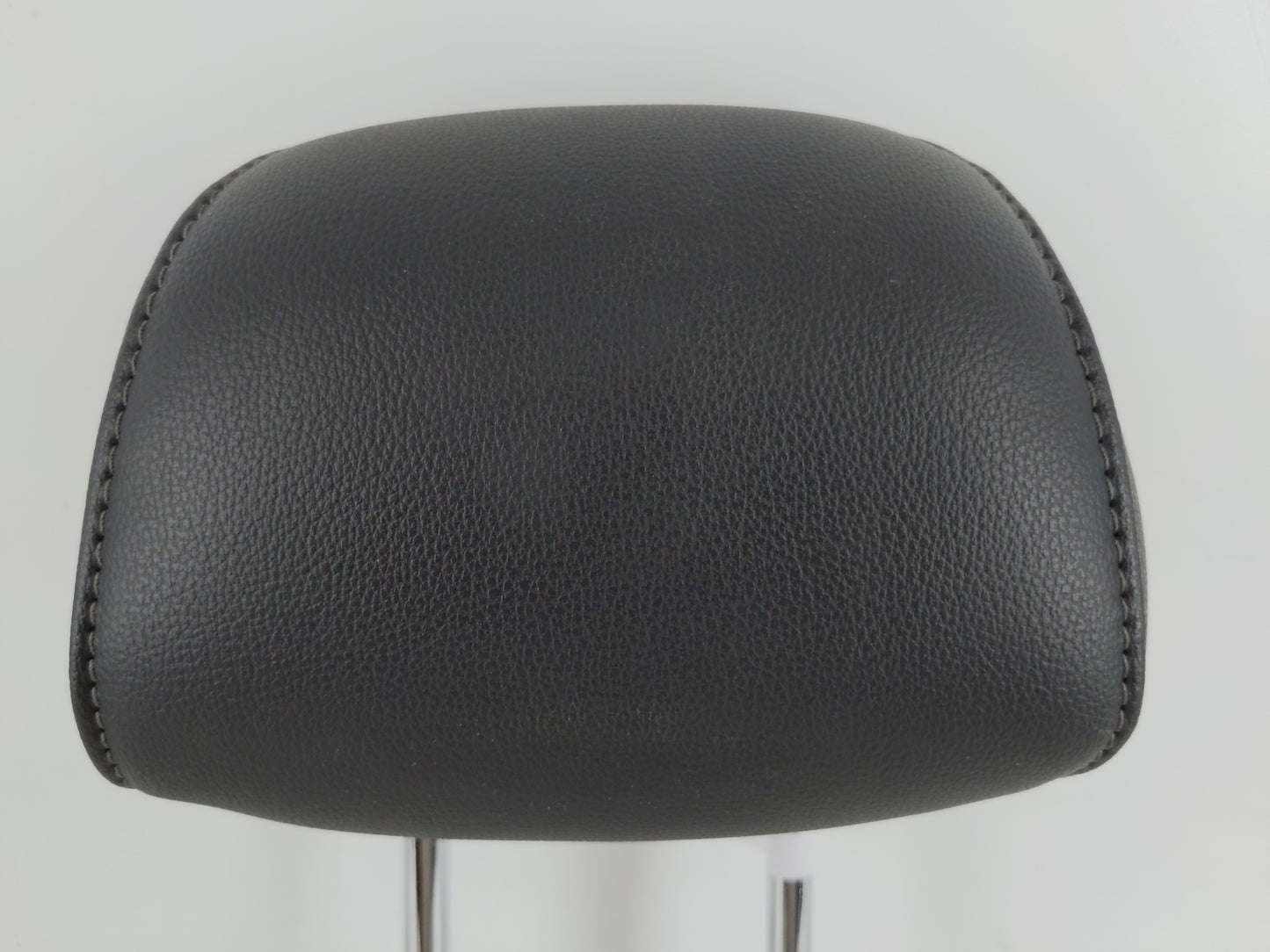 2013-2015 Ford Fusion Headrest Head Rest Rear Seat Fits Fits 2013 2014 2015 OEM Used Auto Parts - Oemusedautoparts1.com