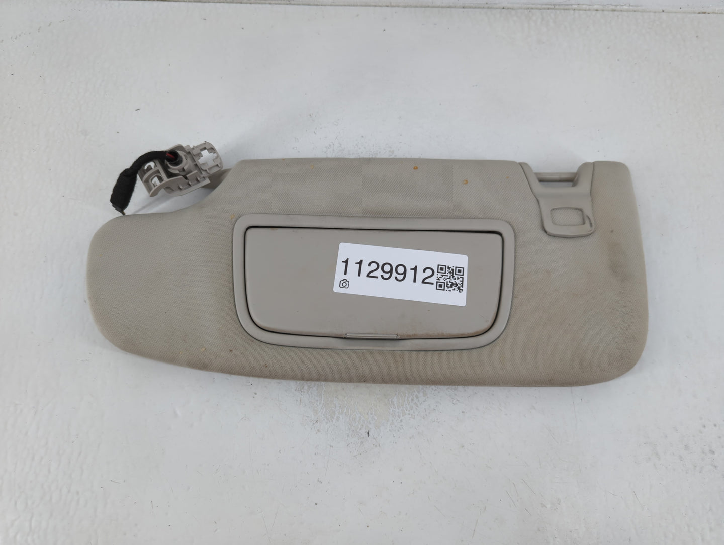 2013-2014 Ford Fusion Sun Visor Shade Replacement Driver Left Mirror Fits Fits 2013 2014 OEM Used Auto Parts - Oemusedautopa