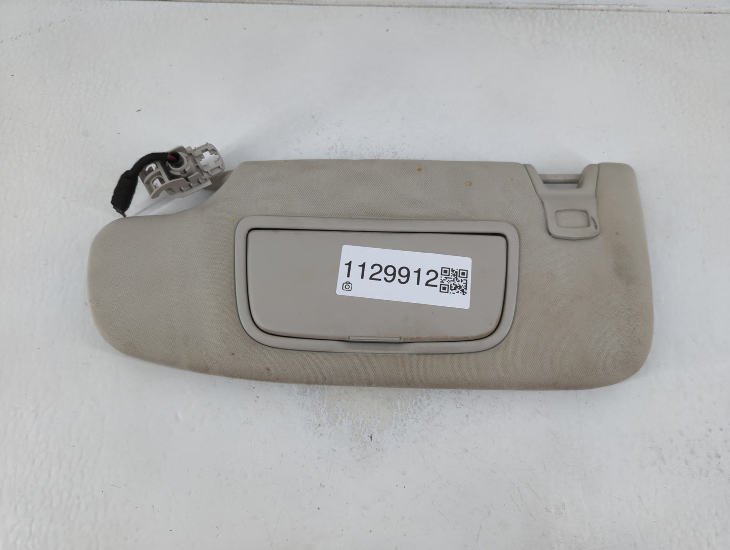 2013-2014 Ford Fusion Sun Visor Shade Replacement Driver Left Mirror Fits Fits 2013 2014 OEM Used Auto Parts - Oemusedautopa