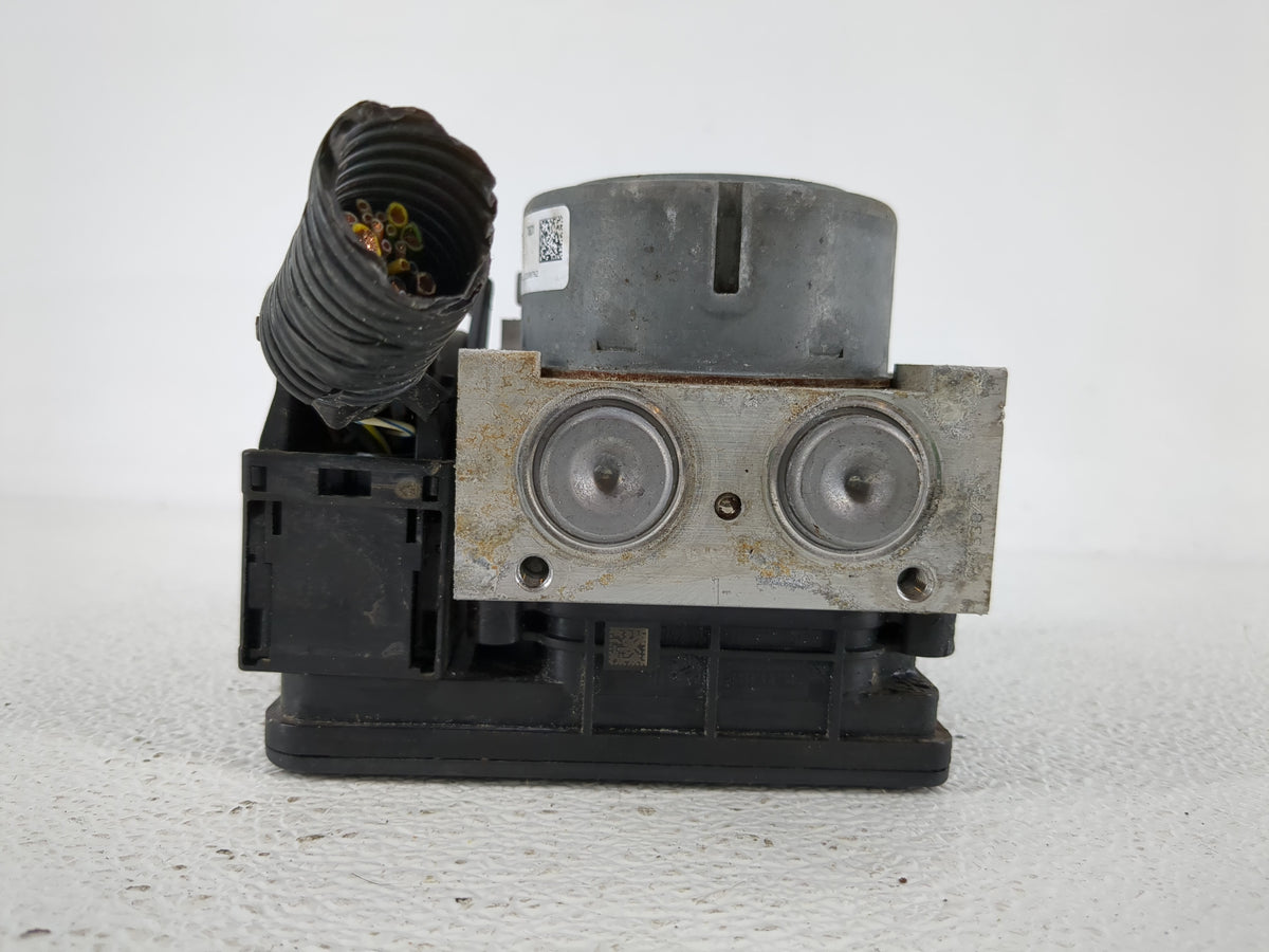 2013 Ford Fusion Anti-Lock Brake ABS Pump Module Actuator OEM P/N:DG9C-2C405-AH Fits OEM Used Auto Parts - Oemusedautoparts1