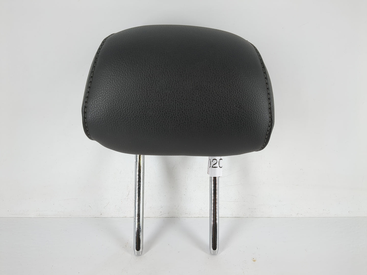 2013-2015 Ford Fusion Headrest Head Rest Rear Seat Fits Fits 2013 2014 2015 OEM Used Auto Parts - Oemusedautoparts1.com