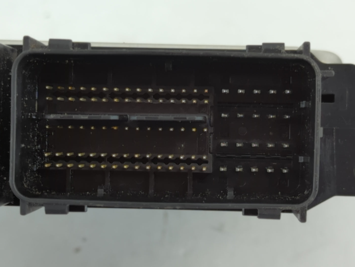 2013 Ford Fusion PCM Engine Control Computer ECU ECM PCU OEM P/N:DS7A-12A650-ANK Fits OEM Used Auto Parts - Oemusedautoparts