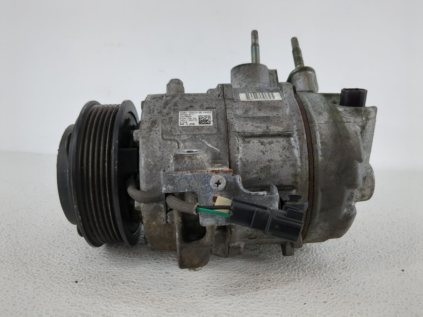 2013 Ford Fusion Air Conditioning A/c Ac Compressor Oem - Oemusedautoparts1.com