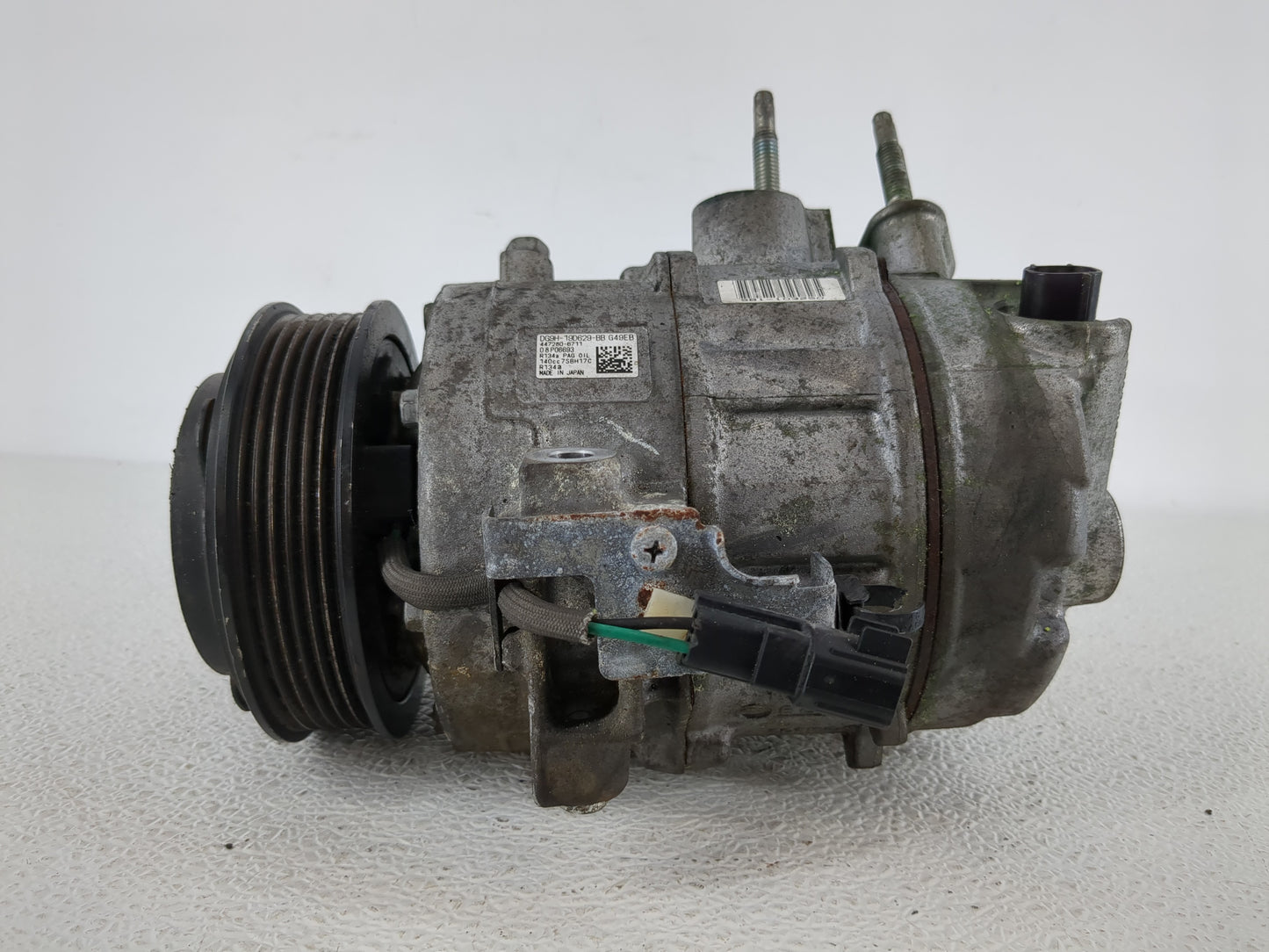 2013 Ford Fusion Air Conditioning A/c Ac Compressor Oem - Oemusedautoparts1.com