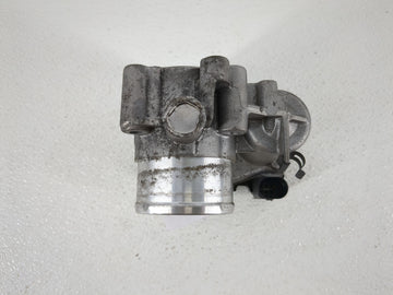 2013-2014 Ford Fusion Throttle Body P/N:7S7G-9F991-CA Fits Fits 2013 2014 2015 2016 2017 2018 2019 OEM Used Auto Parts