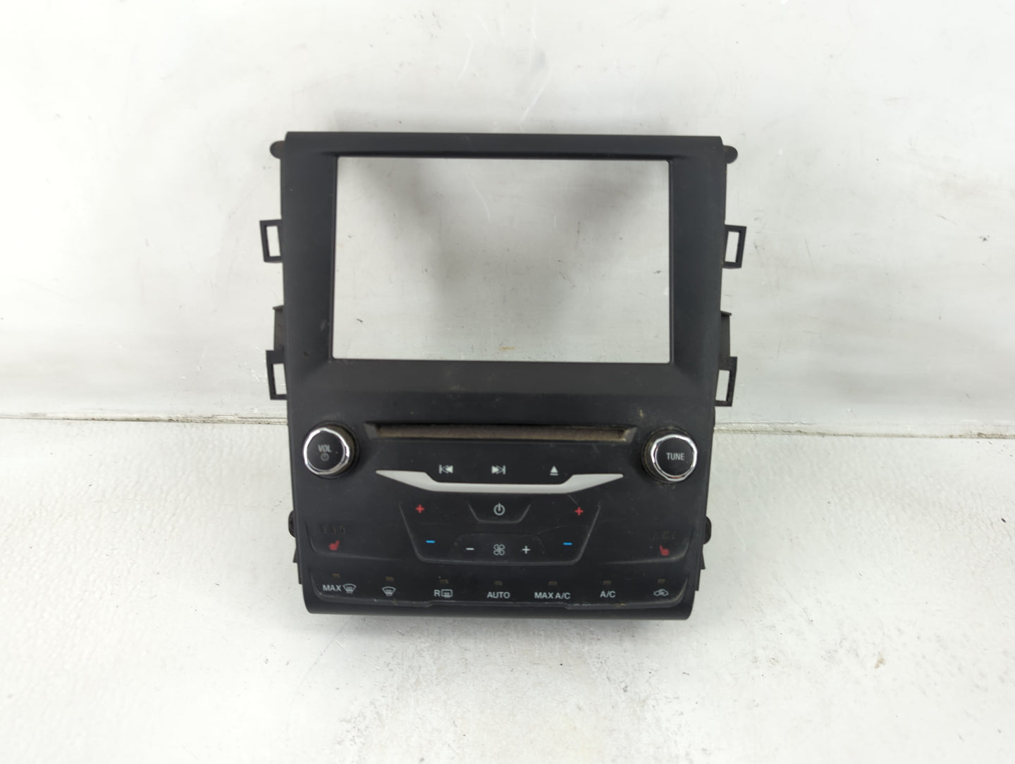 2013 Ford Fusion Radio AM FM Cd Player Receiver Replacement P/N:DS7T-18E245-SK DS7T-18E245-MR, DS7T-18E245-ML Fits OEM Used 