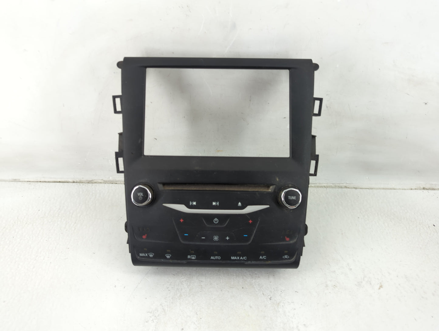 2013 Ford Fusion Radio AM FM Cd Player Receiver Replacement P/N:DS7T-18E245-SK DS7T-18E245-MR, DS7T-18E245-ML Fits OEM Used 