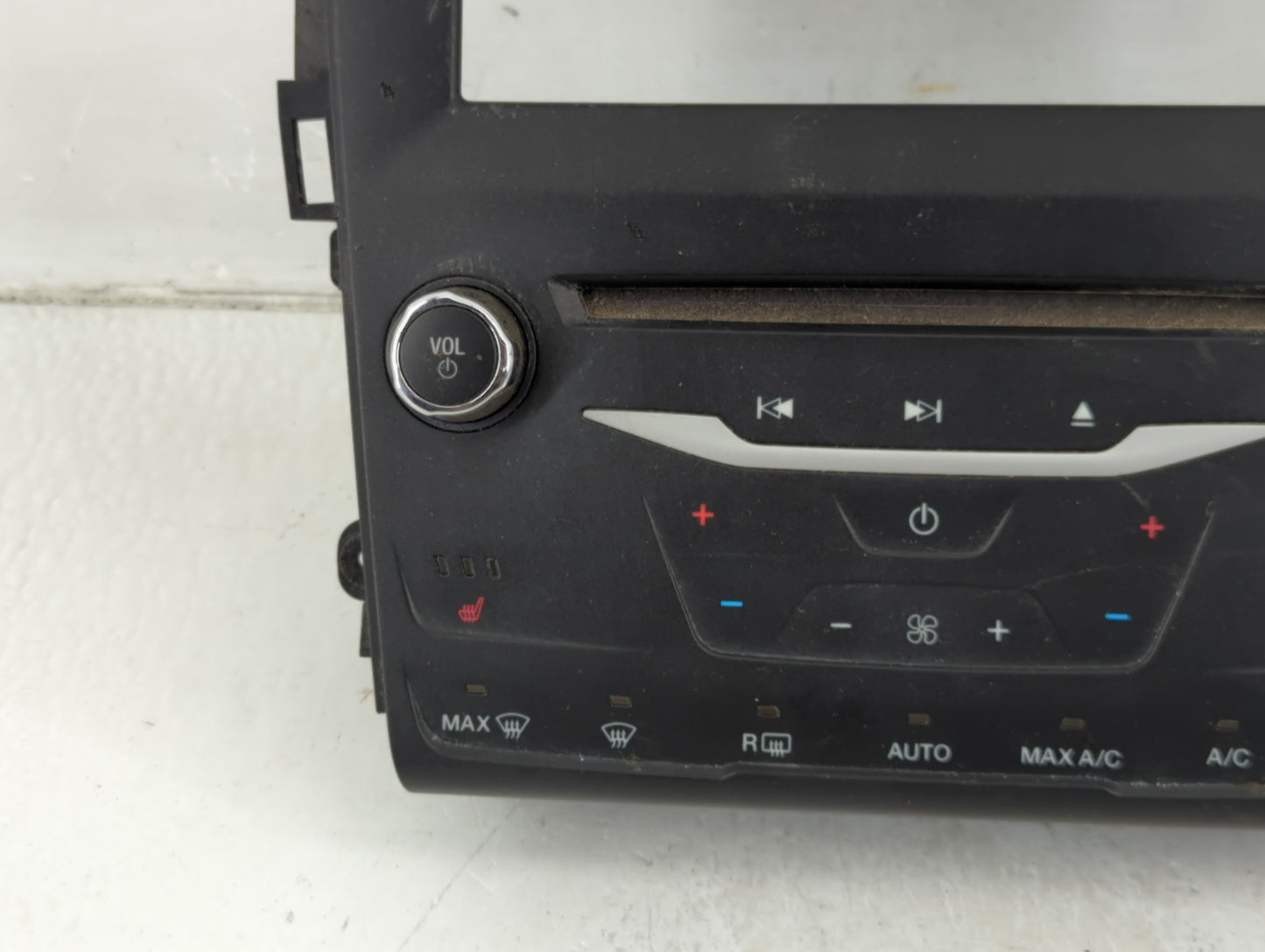 2013 Ford Fusion Radio AM FM Cd Player Receiver Replacement P/N:DS7T-18E245-SK DS7T-18E245-MR, DS7T-18E245-ML Fits OEM Used 