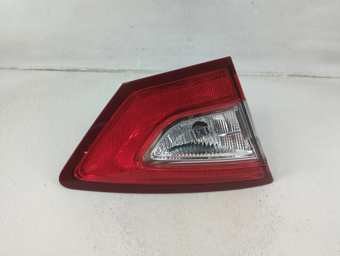 2013-2016 Ford Fusion Tail Light Assembly Driver Left OEM P/N:DS73-13A603-AD Fits Fits 2013 2014 2015 2016 OEM Used Auto Par