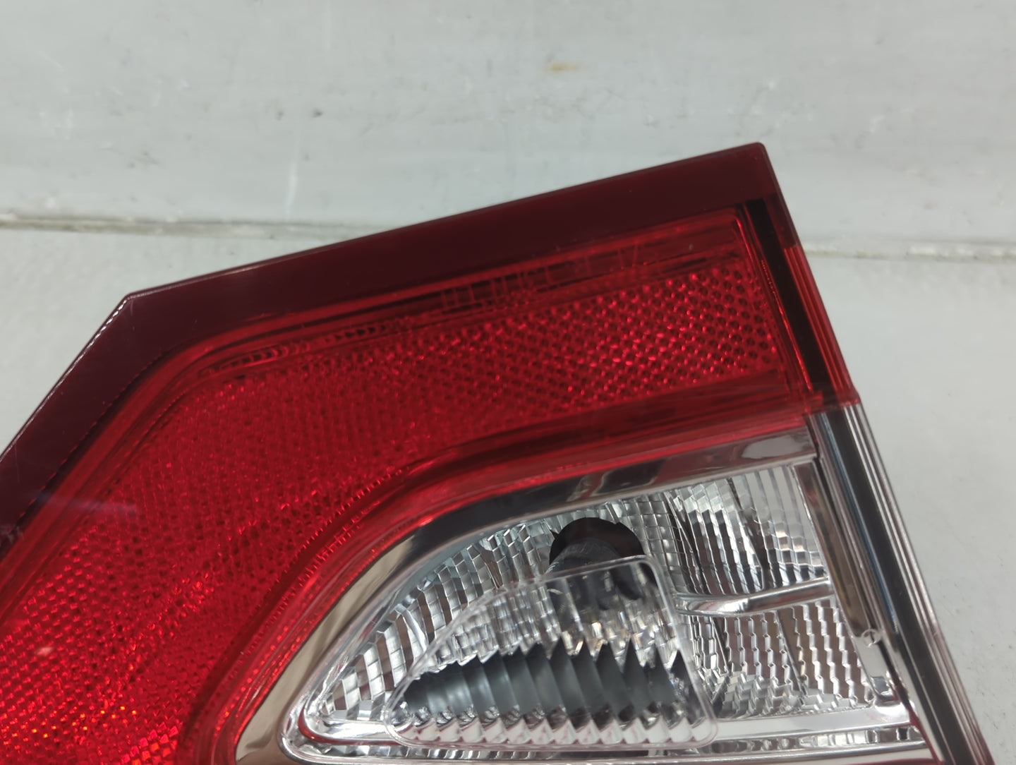 2013-2016 Ford Fusion Tail Light Assembly Driver Left OEM P/N:DS73-13A603-AD Fits Fits 2013 2014 2015 2016 OEM Used Auto Par