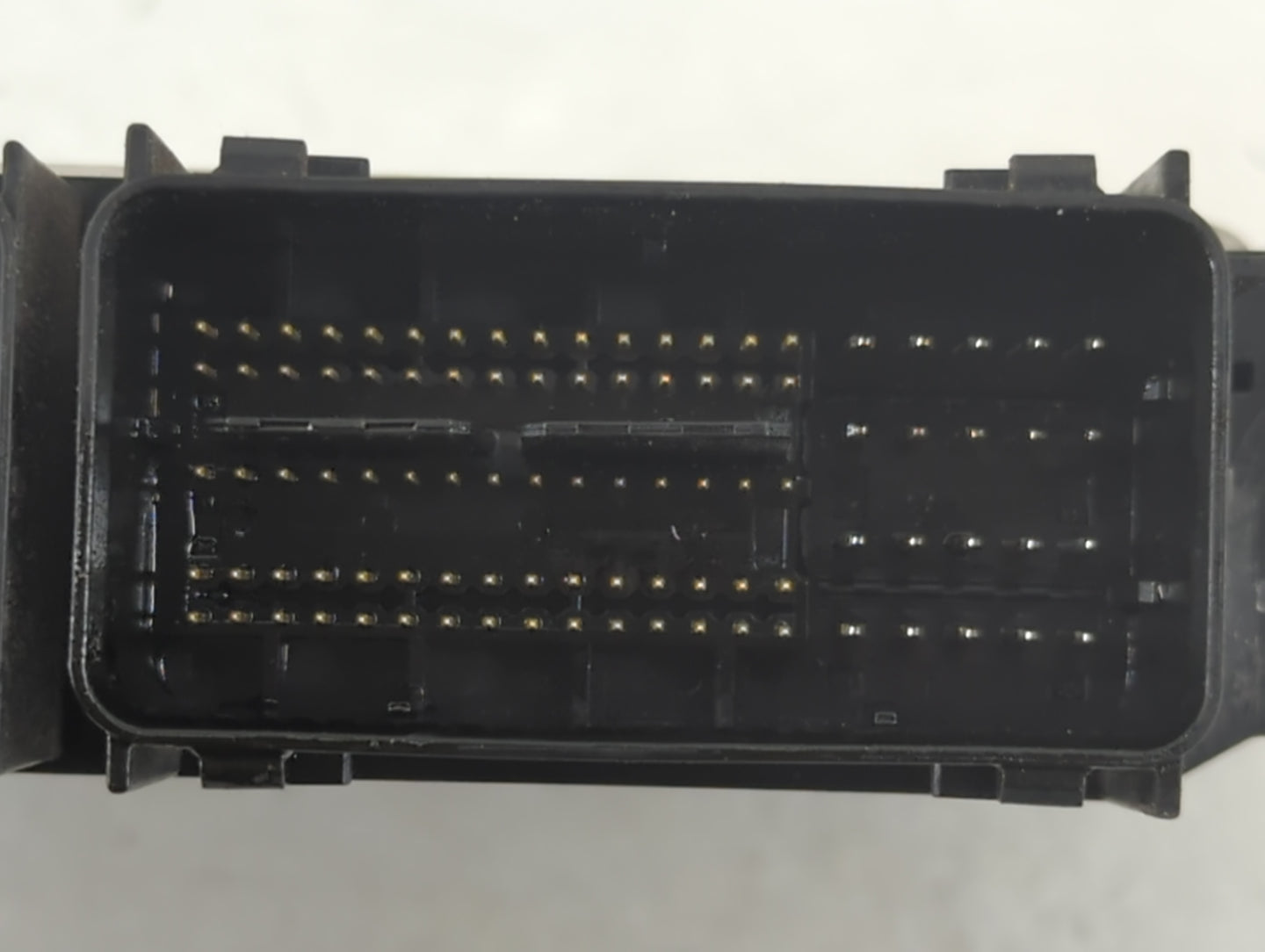 2013 Ford Fusion PCM Engine Control Computer ECU ECM PCU OEM P/N:DG1A-12B684-AB DS7A-12A650-ANH, DS7A-12A650-ANK Fits OEM Us