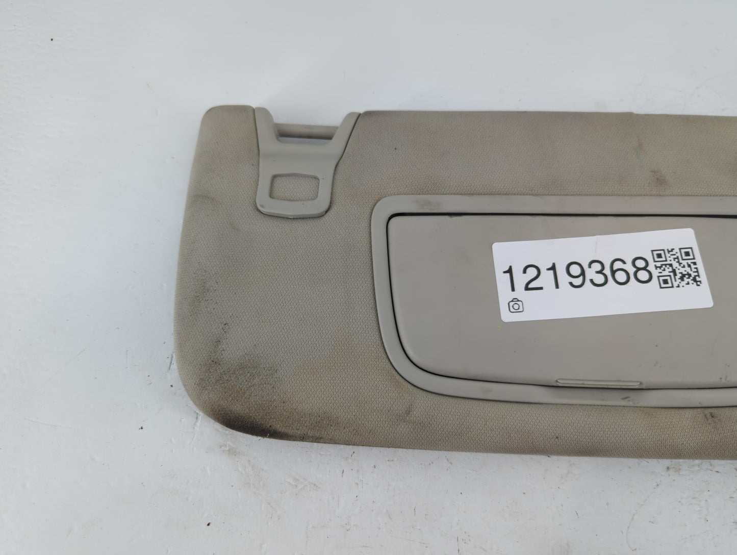2013-2014 Ford Fusion Sun Visor Shade Replacement Passenger Right Mirror Fits Fits 2013 2014 OEM Used Auto Parts - Oemusedau