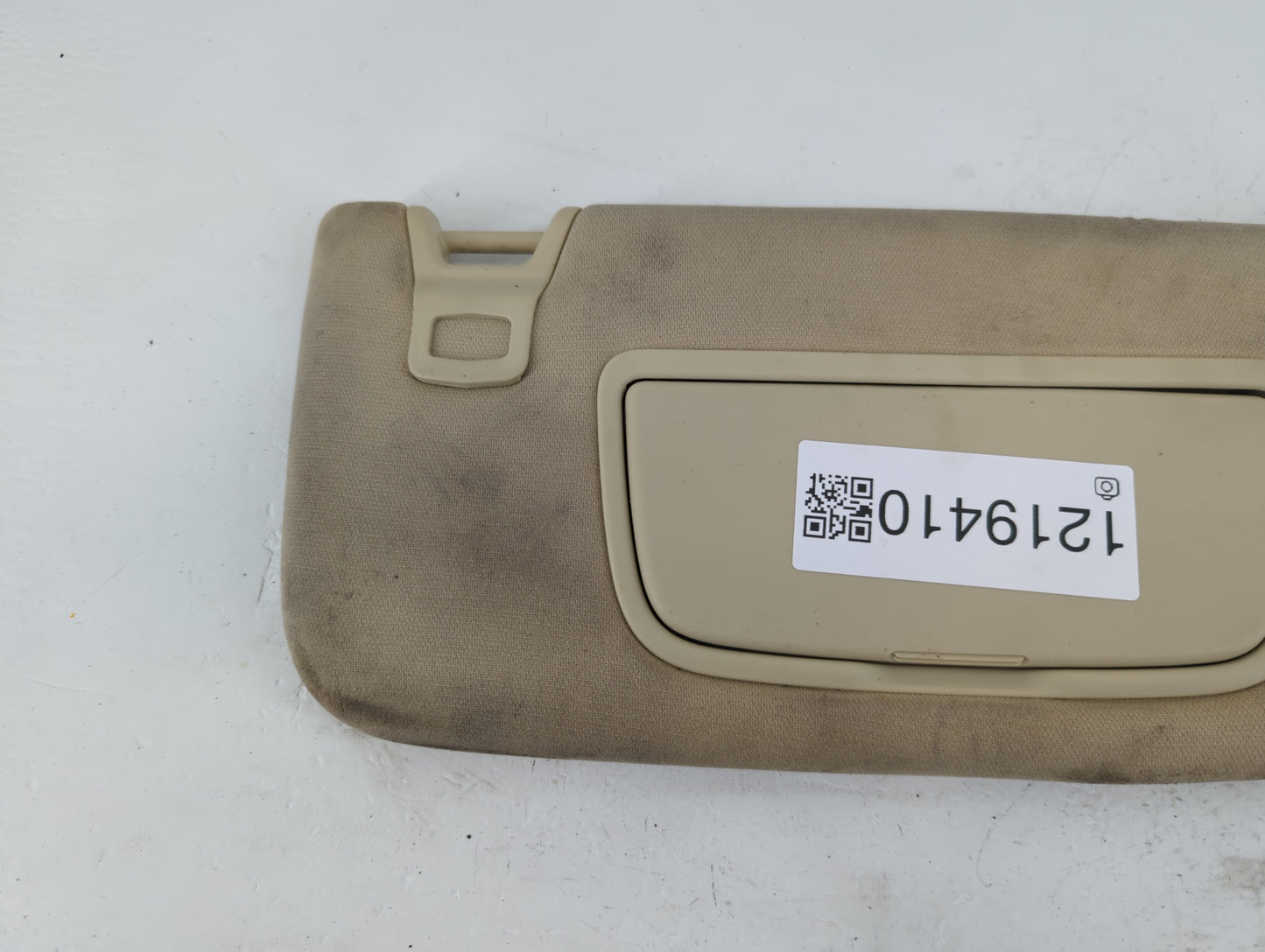 2013-2014 Ford Fusion Sun Visor Shade Replacement Passenger Right Mirror Fits Fits 2013 2014 OEM Used Auto Parts - Oemusedau