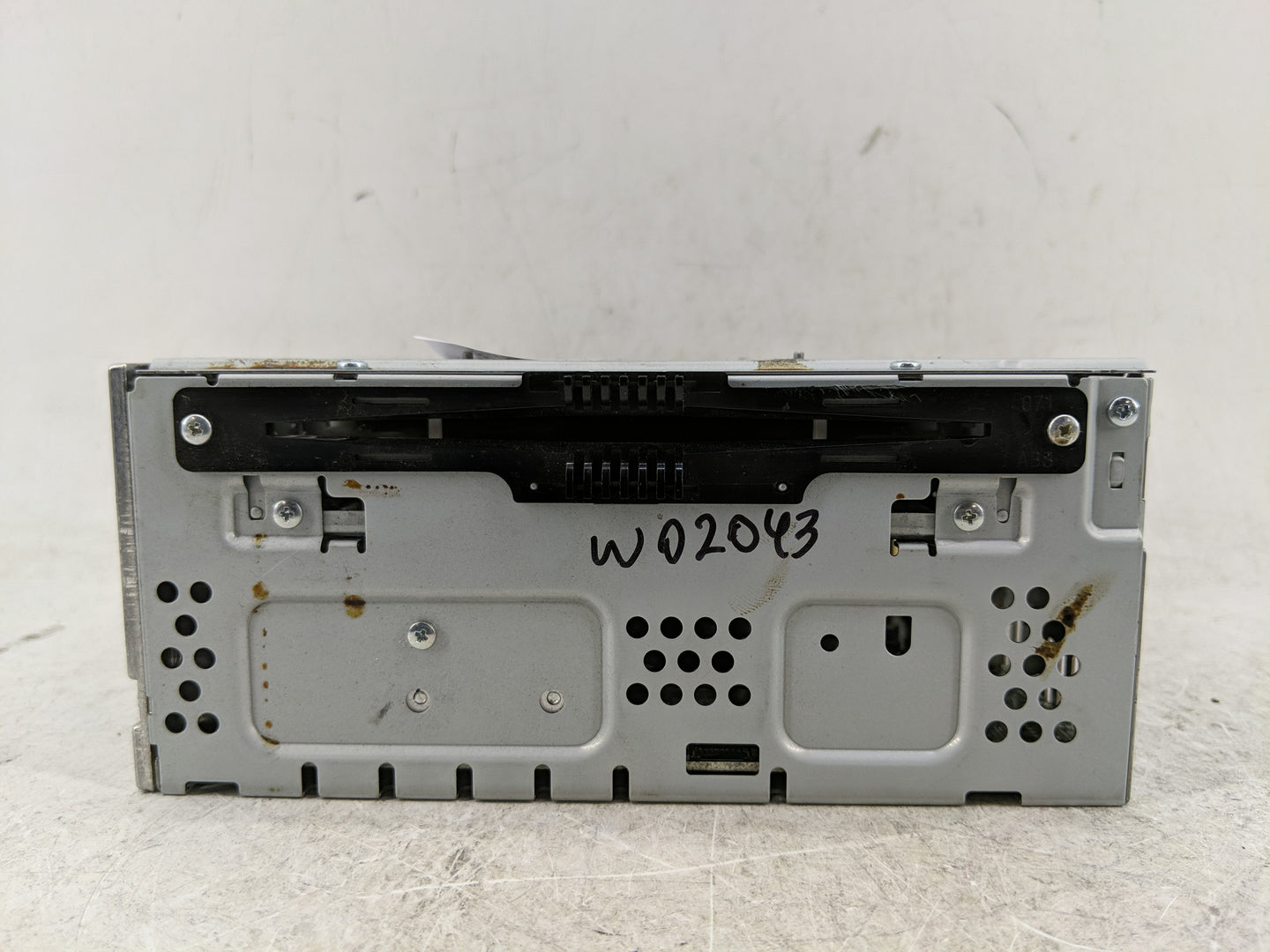 2013-2015 Ford Fusion Radio AM FM Cd Player Receiver Replacement P/N:DS7T-19C107-BH Fits Fits 2013 2014 2015 OEM Used Auto P